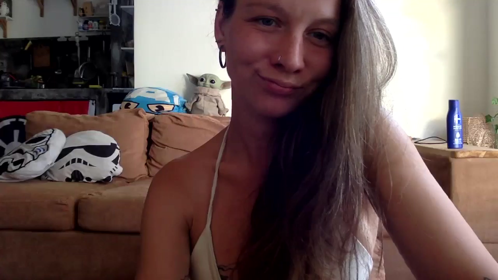 Gallery image thumbnail from Qi_ra's myfreecams stream on, 09/29/2024, 08:55 image 11 of 20
