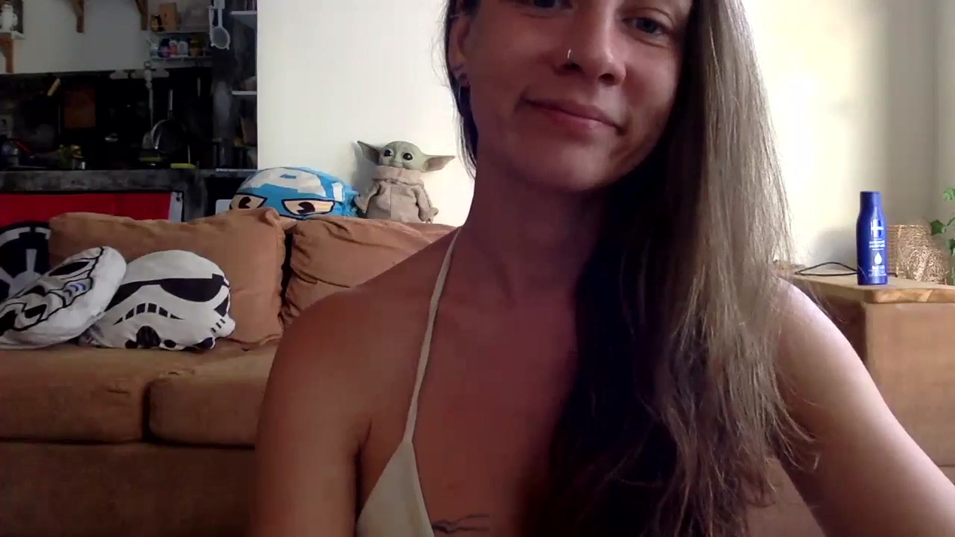 Gallery image thumbnail from Qi_ra's myfreecams stream on, 09/29/2024, 08:55 image 15 of 20