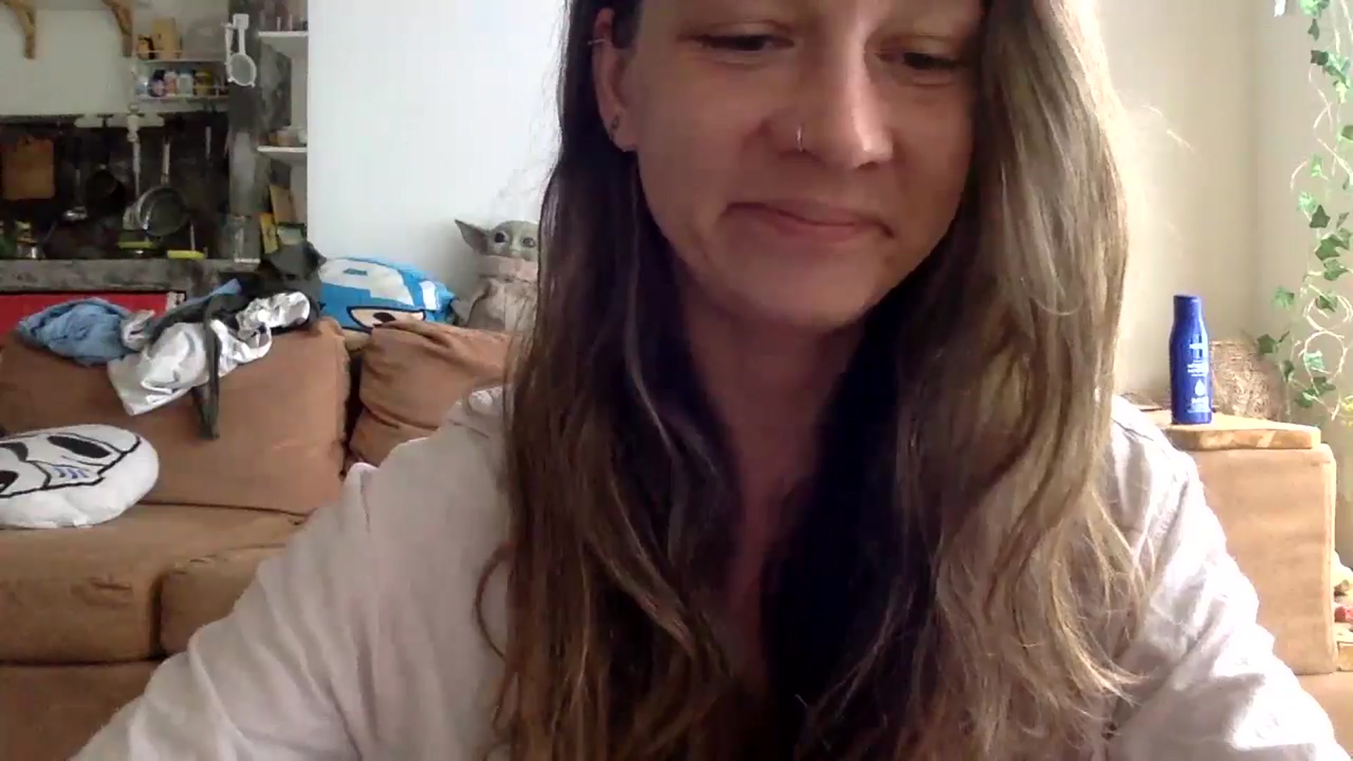 Gallery image thumbnail from Qi_ra's myfreecams stream on, 09/29/2024, 23:31 image 14 of 20