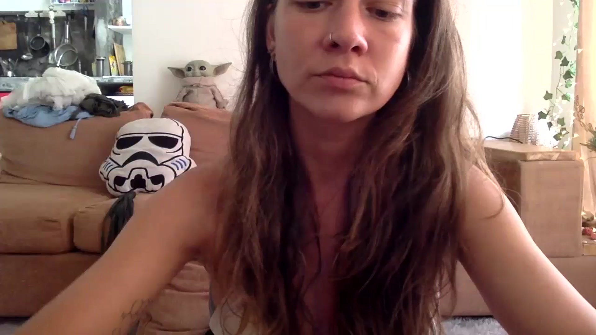 Gallery image thumbnail from Qi_ra's myfreecams stream on, 10/01/2024, 02:40 image 20 of 20