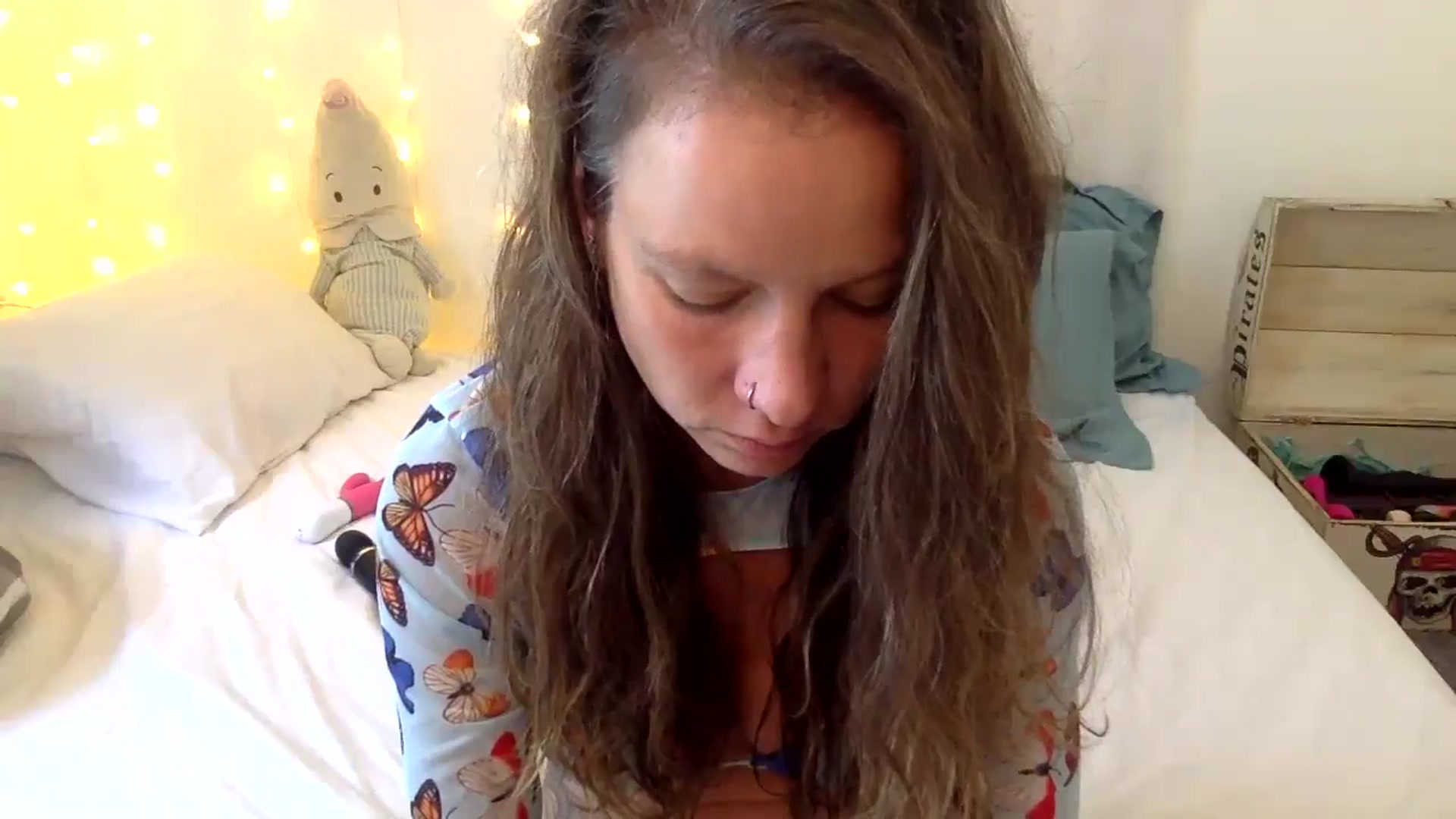 Gallery image thumbnail from Qi_ra's myfreecams stream on, 10/07/2024, 05:42 image 7 of 20