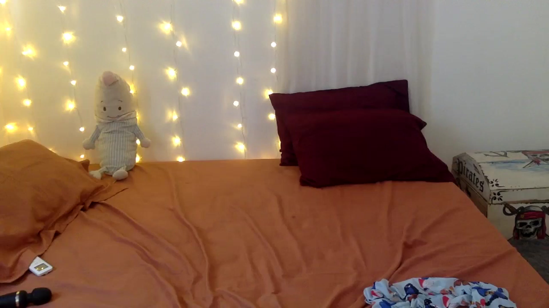 Gallery image thumbnail from Qi_ra's myfreecams stream on, 10/13/2024, 02:46 image 6 of 20