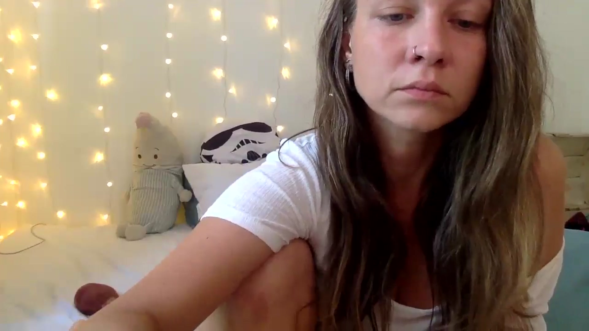 Gallery image thumbnail from Qi_ra's myfreecams stream on, 10/17/2024, 06:22 image 11 of 20