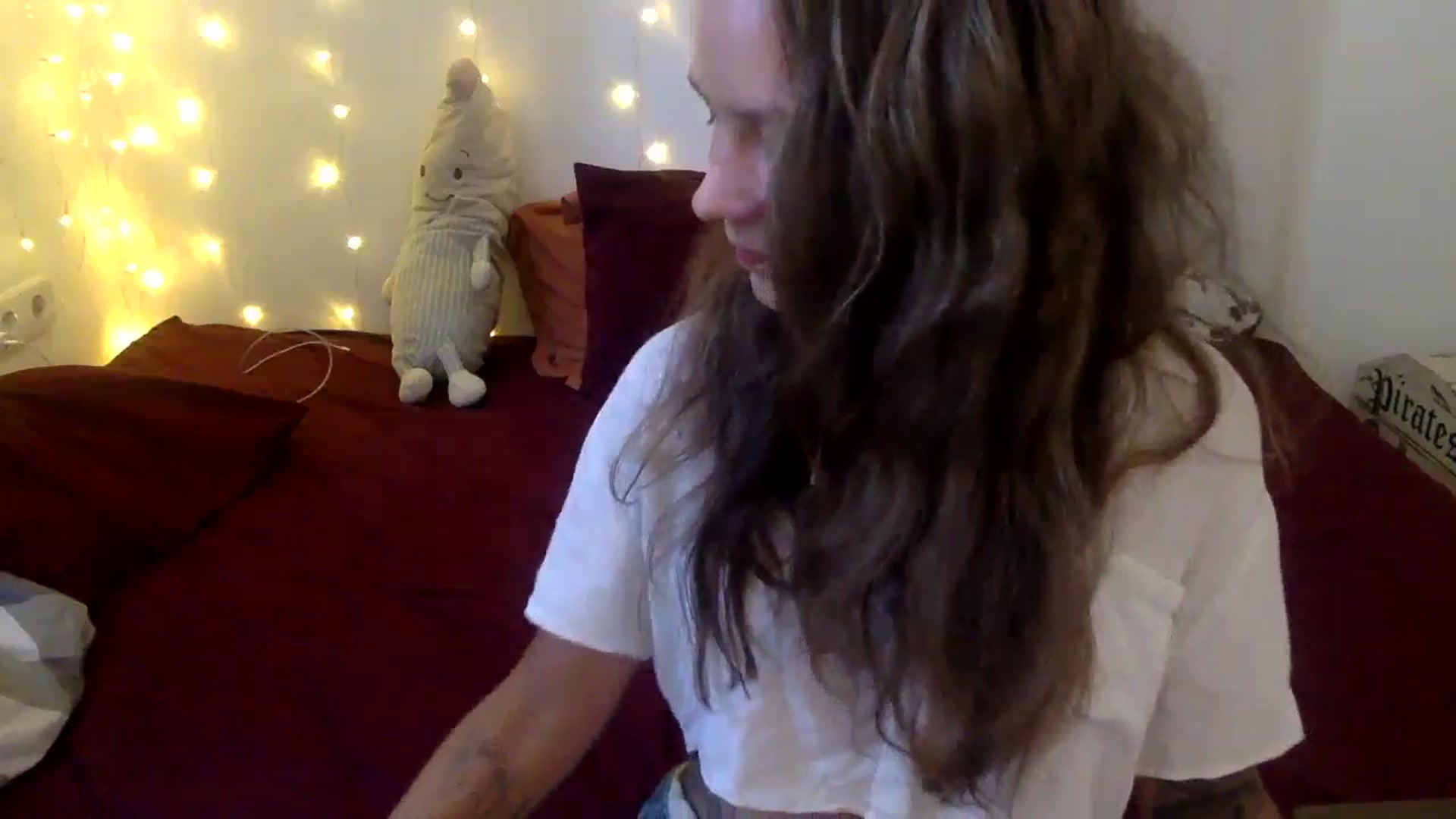 Gallery image thumbnail from Qi_ra's myfreecams stream on, 10/24/2024, 09:11 image 4 of 20