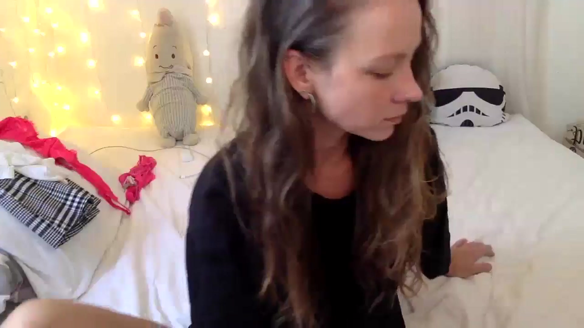 Gallery image thumbnail from Qi_ra's myfreecams stream on, 10/30/2024, 09:51 image 5 of 20