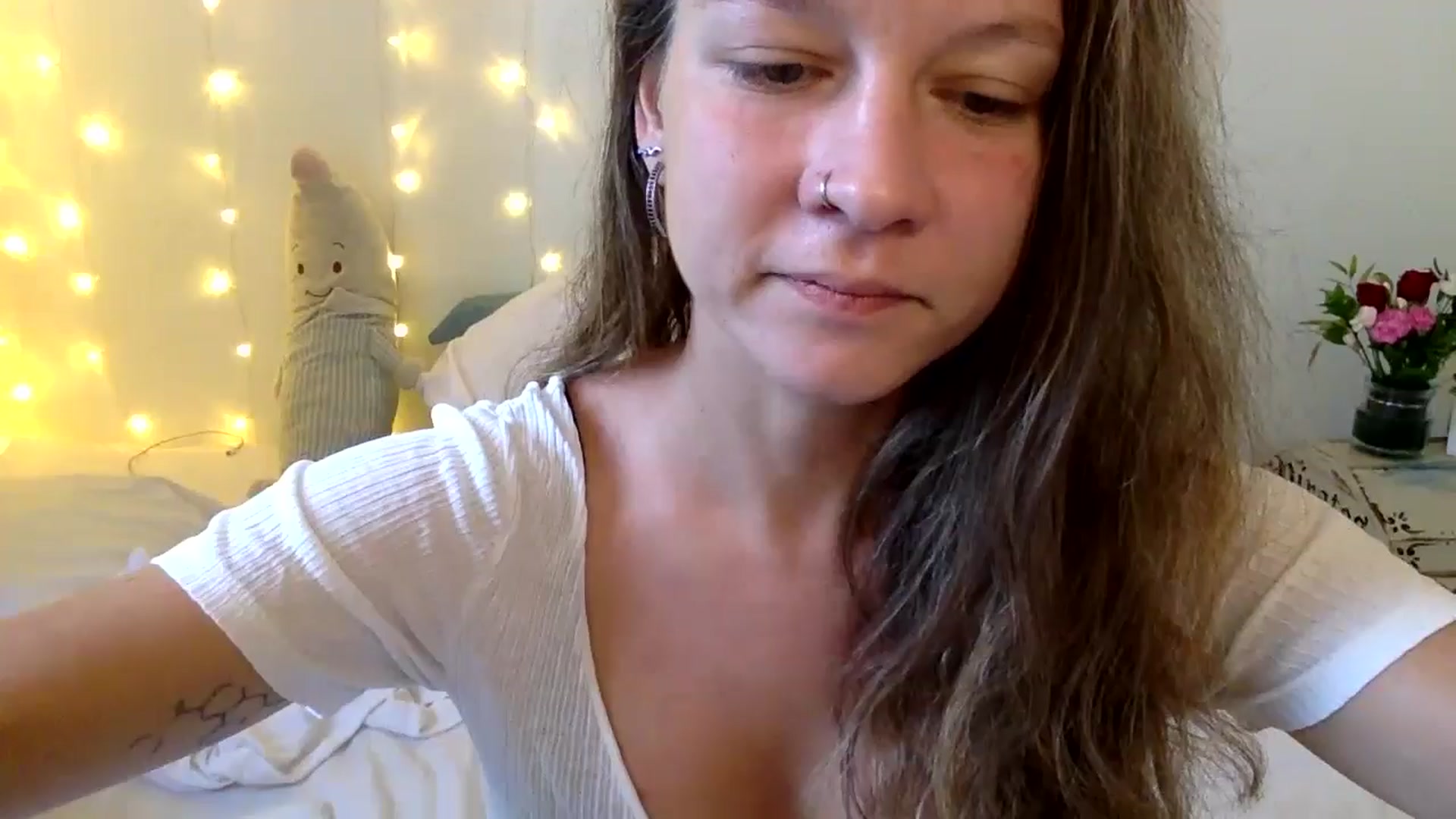 Gallery image thumbnail from Qi_ra's myfreecams stream on, 11/03/2024, 01:32 image 2 of 20