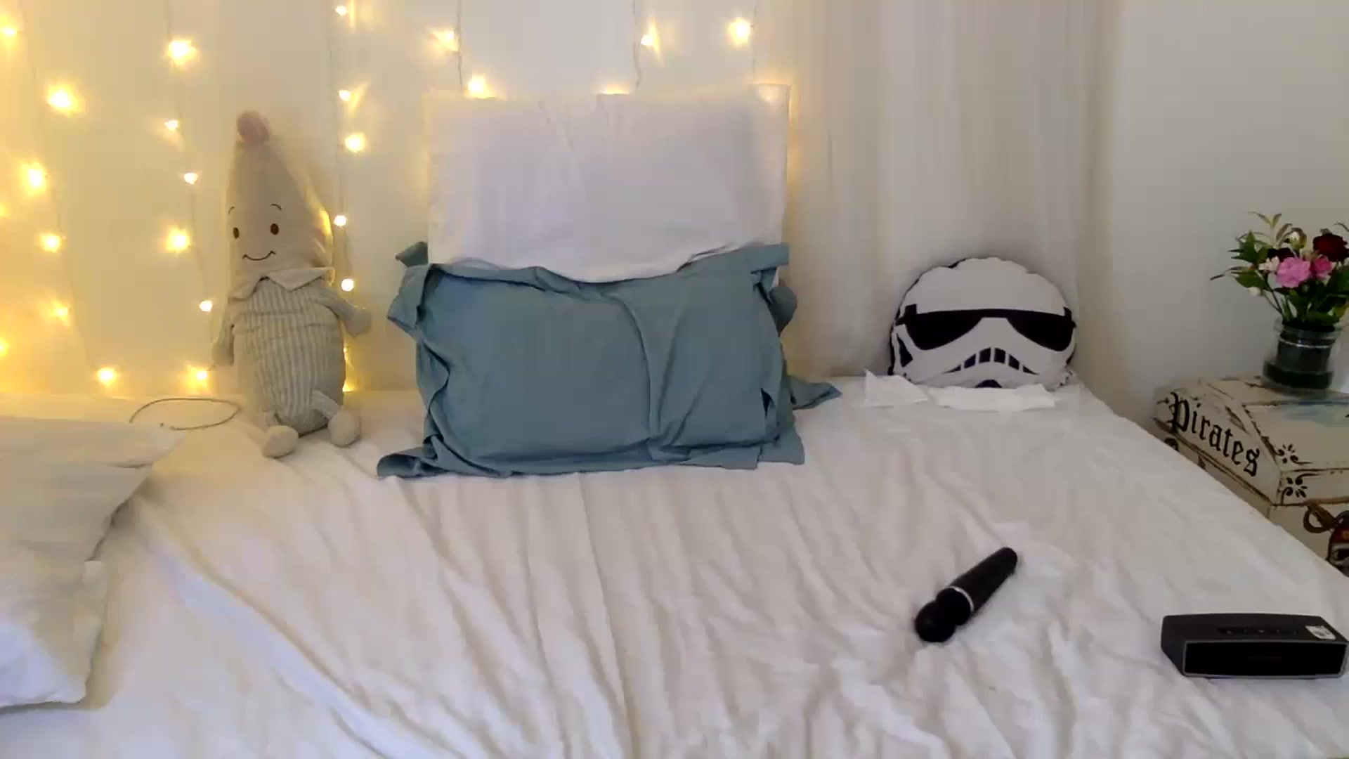 Gallery image thumbnail from Qi_ra's myfreecams stream on, 11/07/2024, 24:49 image 7 of 20