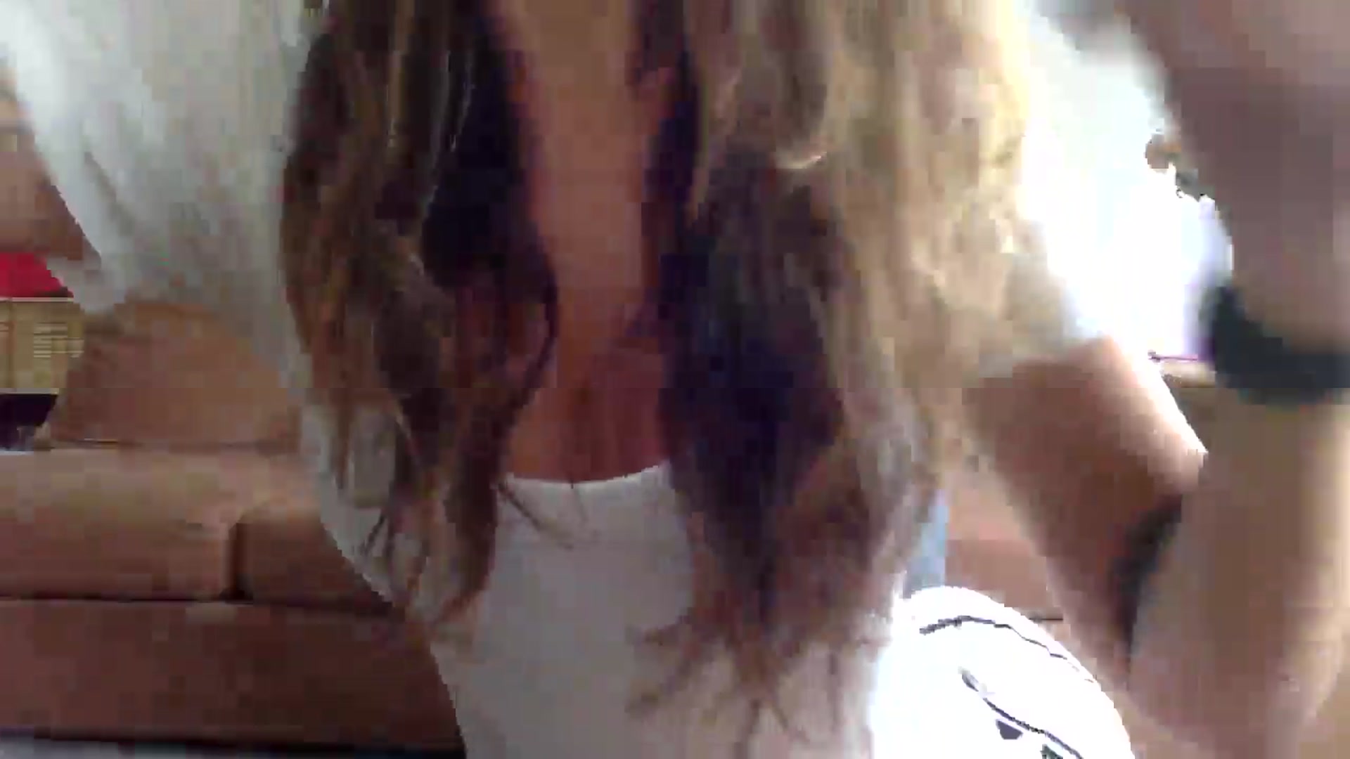 Gallery image thumbnail from Qi_ra's myfreecams stream on, 11/18/2024, 01:25 image 2 of 20