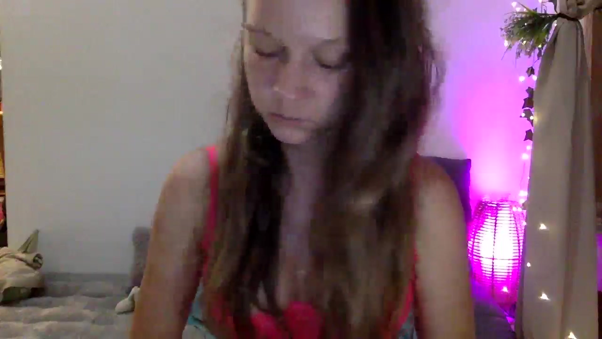 Gallery image thumbnail from Qi_ra's myfreecams stream on, 03/06/2025, 16:31 image 6 of 20