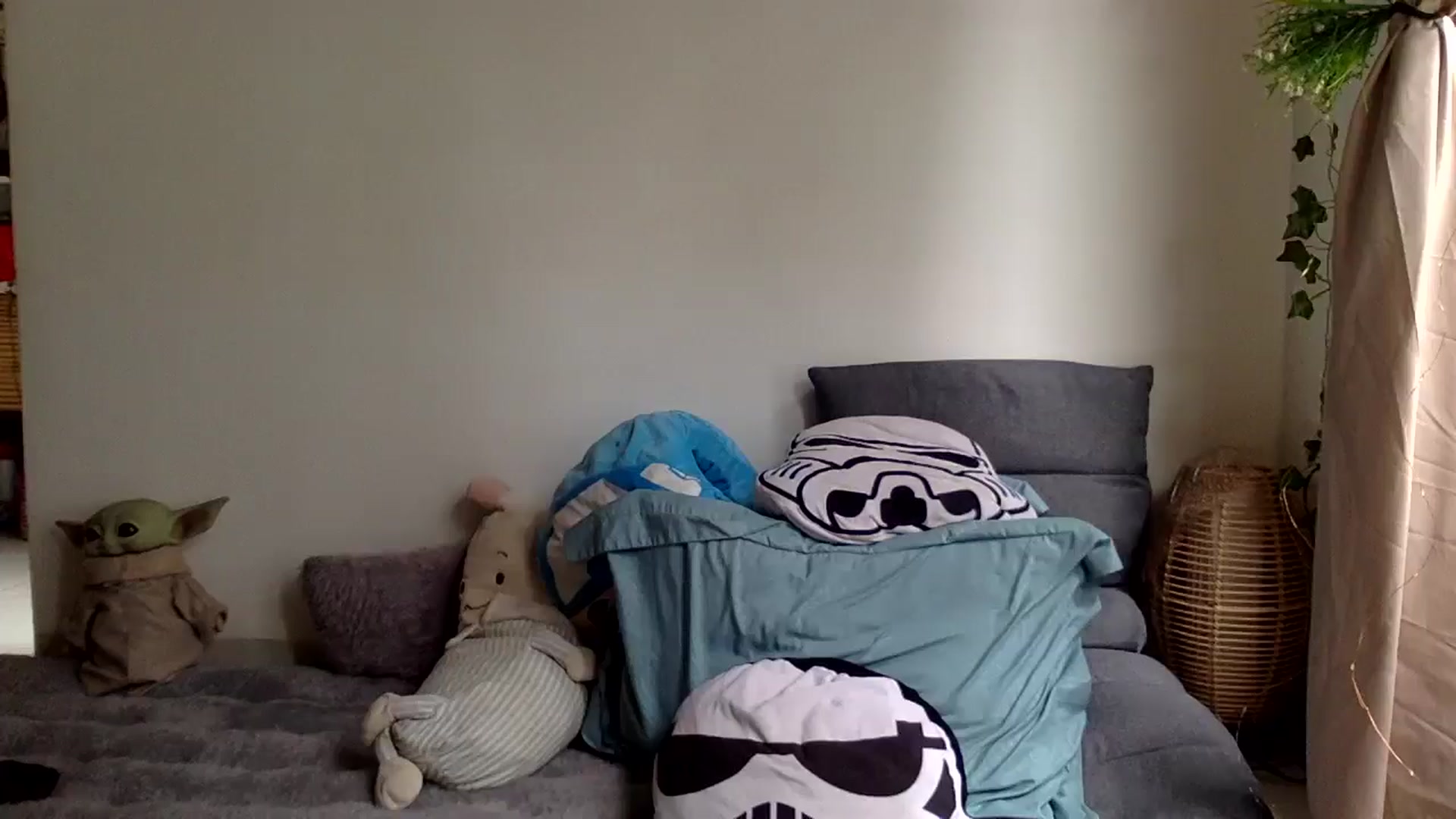 Gallery image thumbnail from Qi_ra's myfreecams stream on, 03/17/2025, 03:20 image 13 of 20