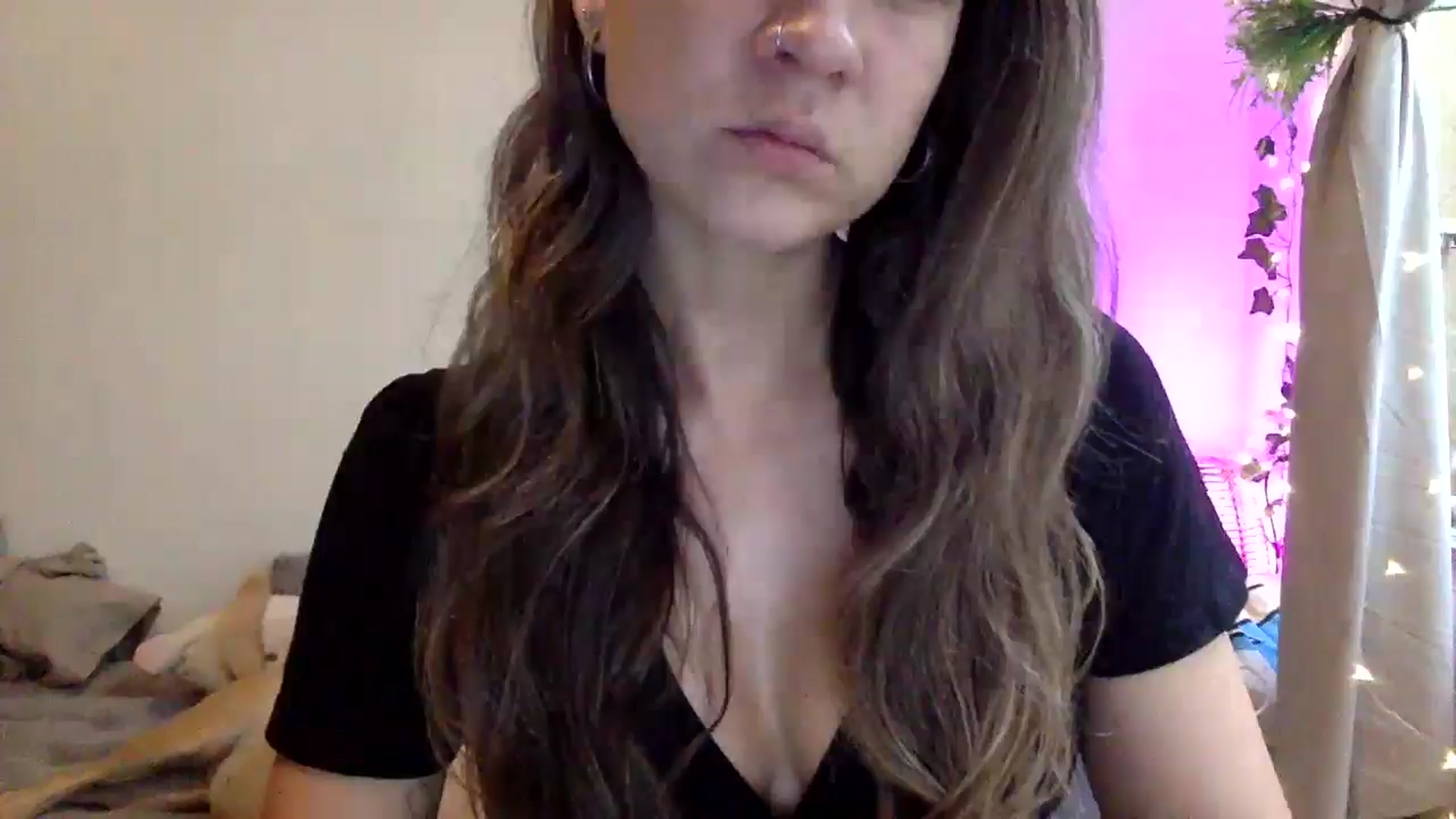 Gallery image thumbnail from Qi_ra's myfreecams stream on, 03/20/2025, 10:39 image 3 of 20