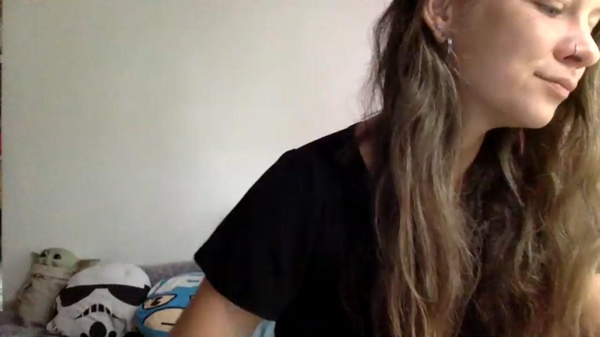 Gallery image thumbnail from Qi_ra's myfreecams stream on, 03/30/2025, 23:23 image 1 of 20