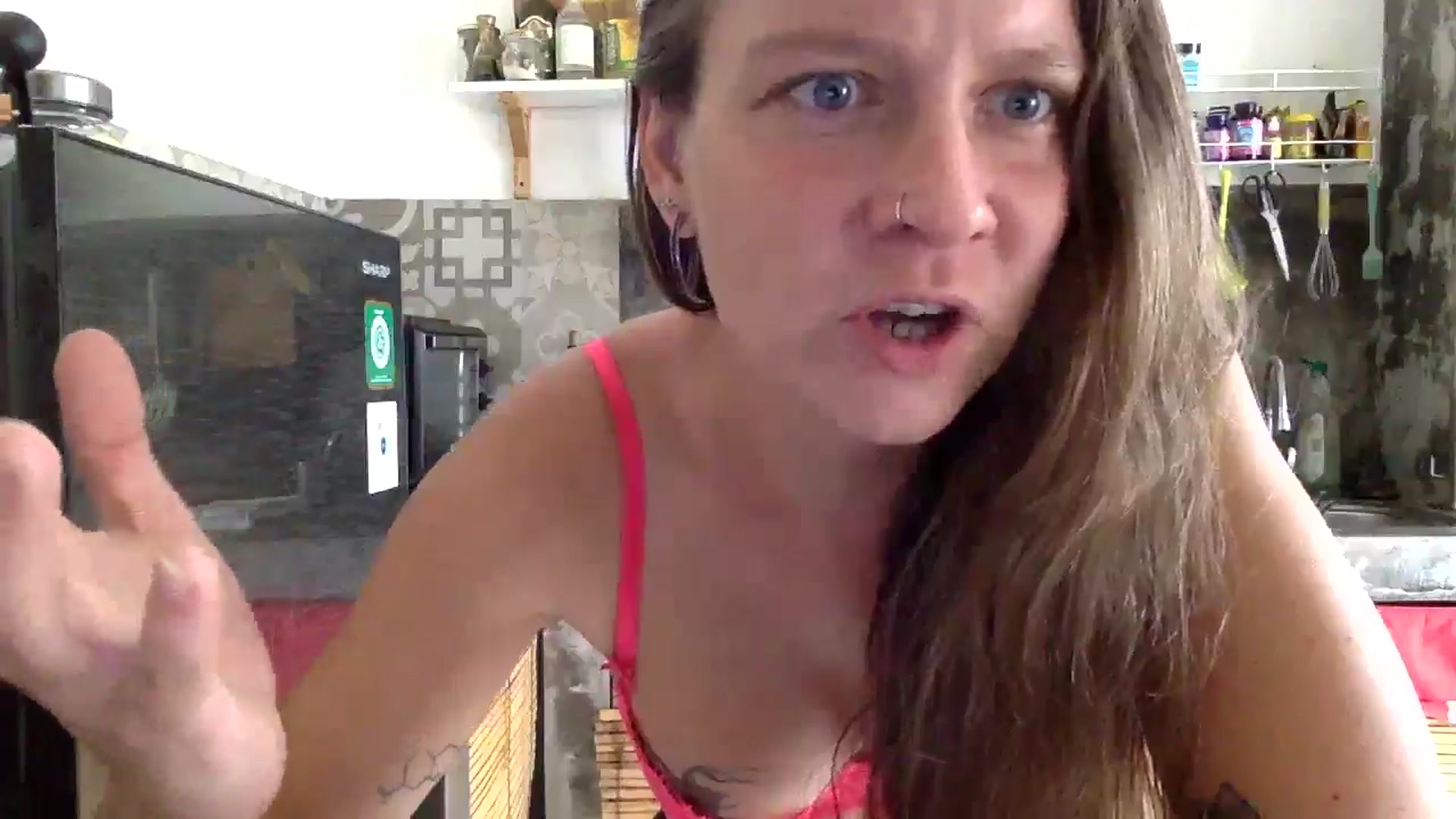 Gallery image thumbnail from Qi_ra's myfreecams stream on, 04/02/2025, 02:38 image 9 of 20