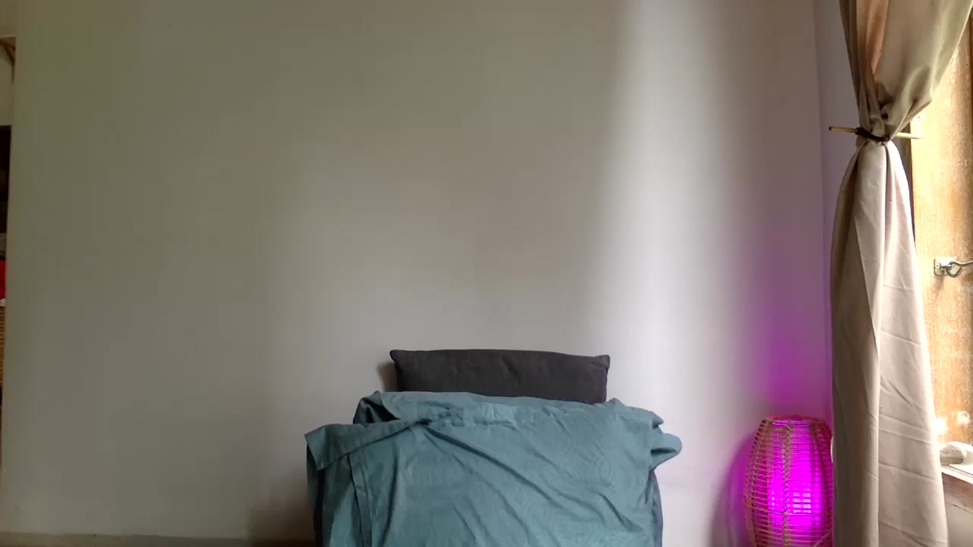 Gallery image thumbnail from Qi_ra's myfreecams stream on, 04/10/2025, 23:52 image 20 of 20
