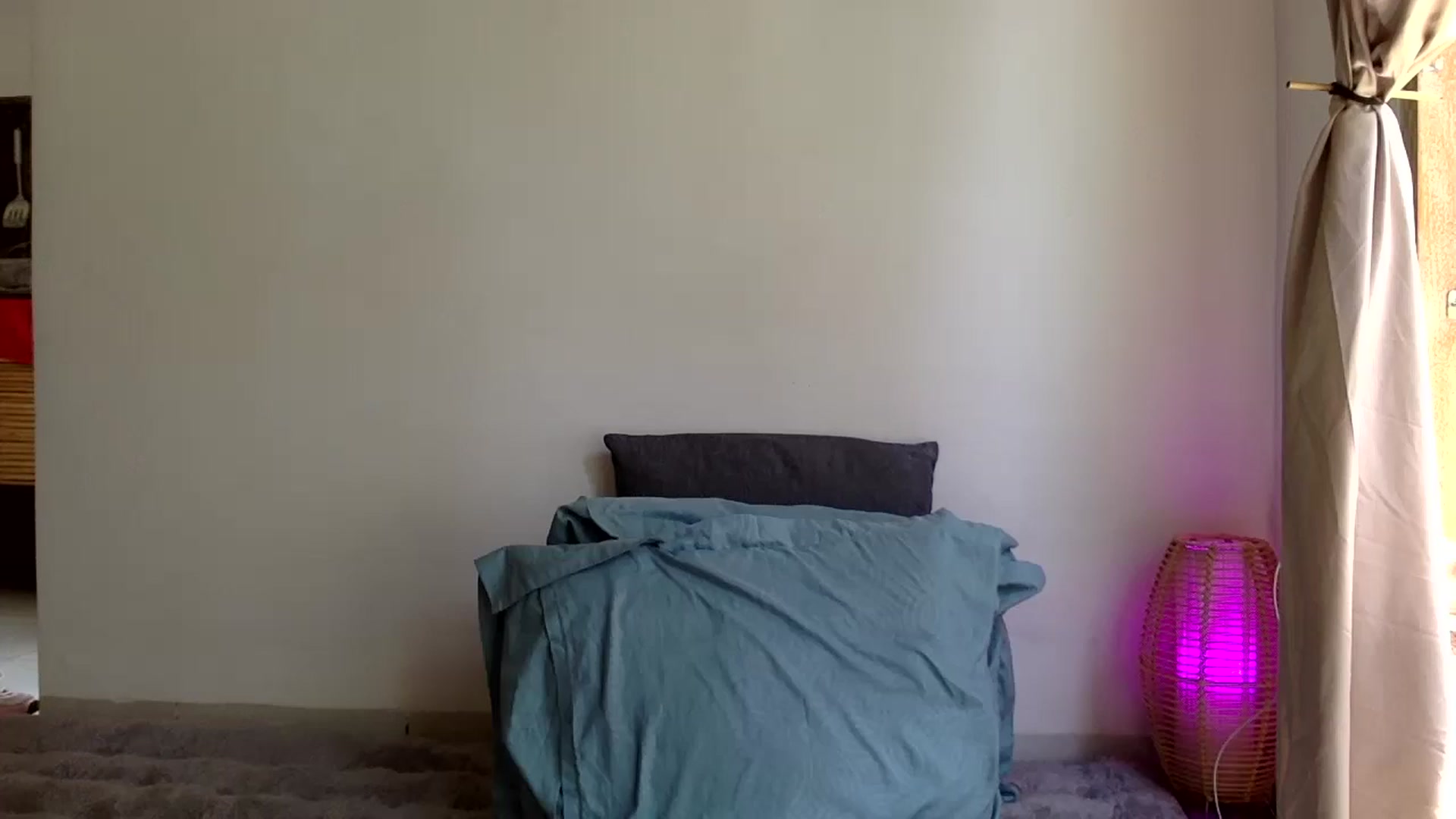 Gallery image thumbnail from Qi_ra's myfreecams stream on, 04/11/2025, 04:11 image 19 of 20