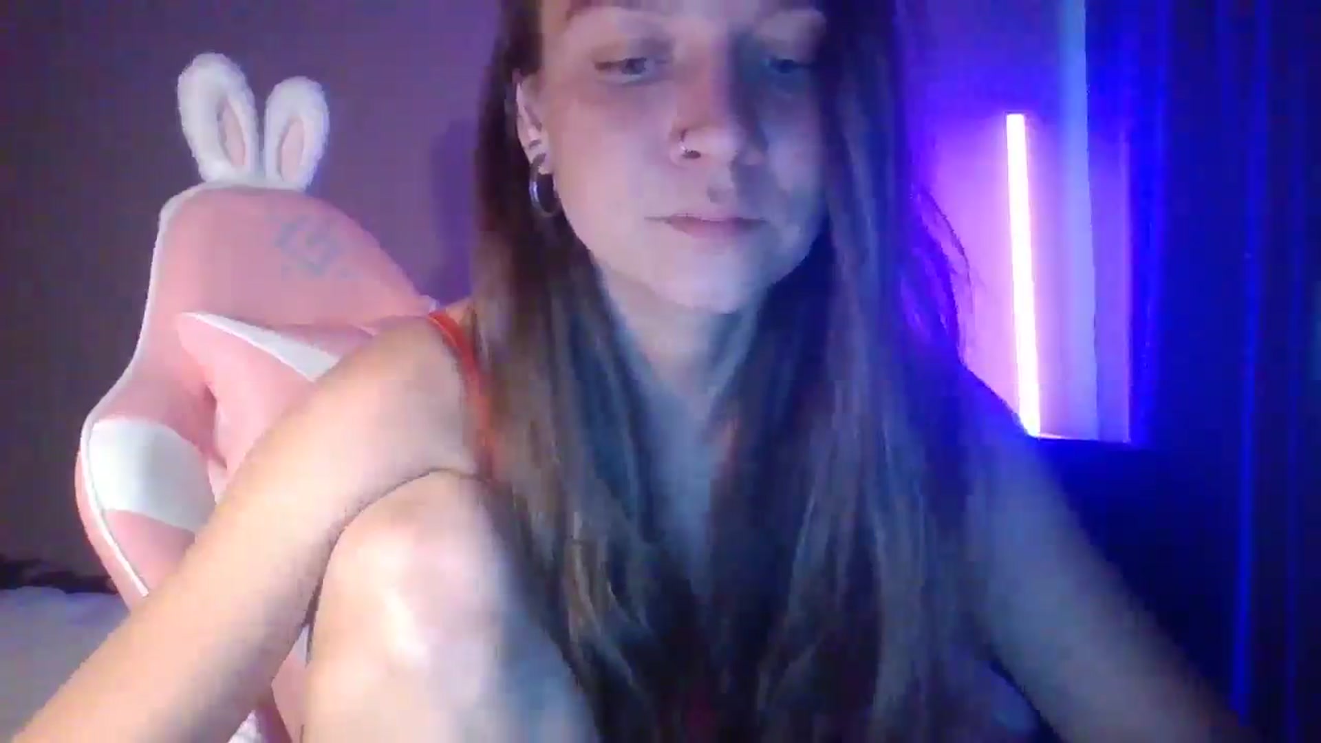 Gallery image thumbnail from Qi_ra's myfreecams stream on, 04/27/2025, 15:38 image 4 of 20