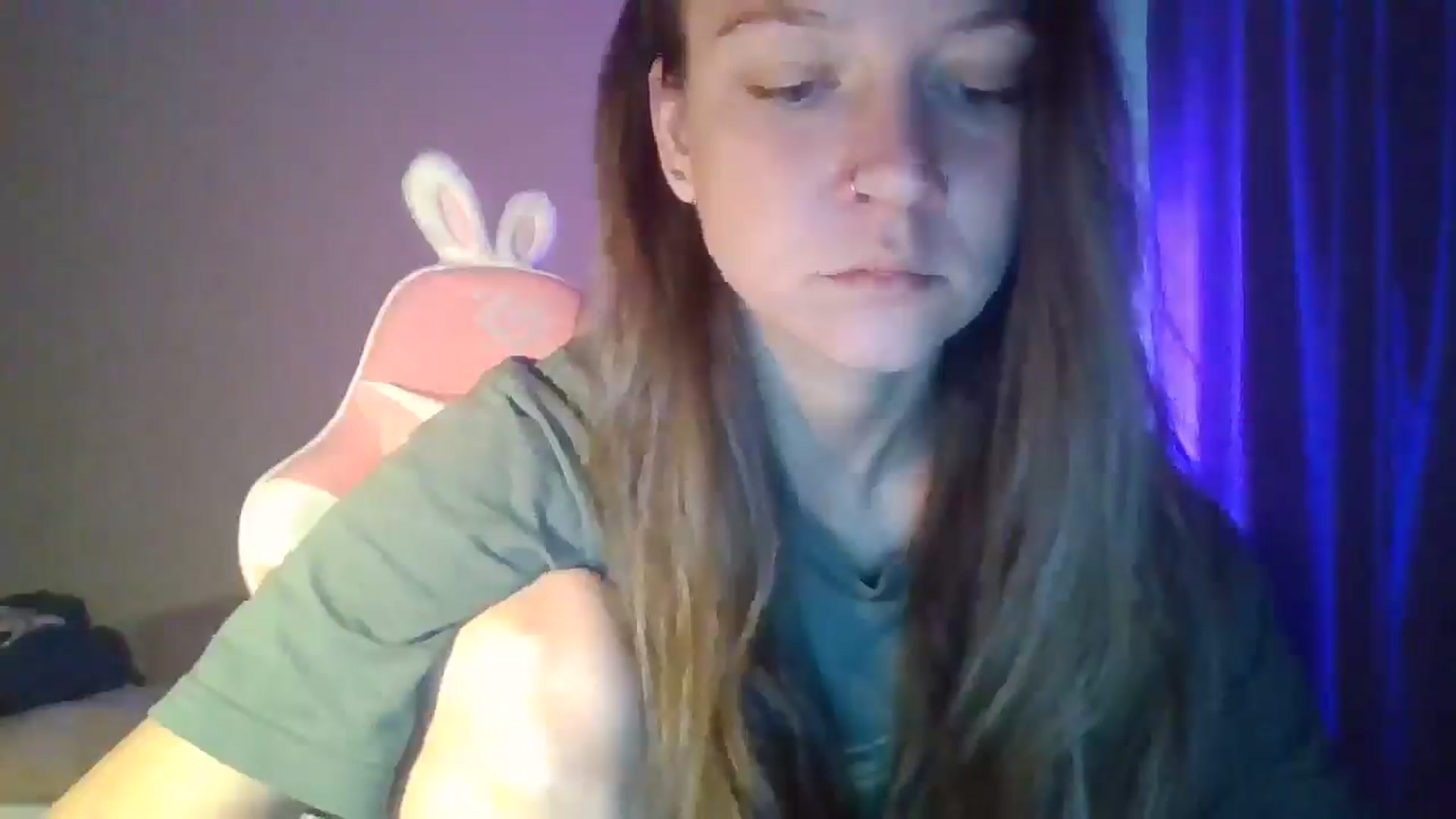 Gallery image thumbnail from Qi_ra's myfreecams stream on, 04/28/2025, 06:21 image 6 of 20