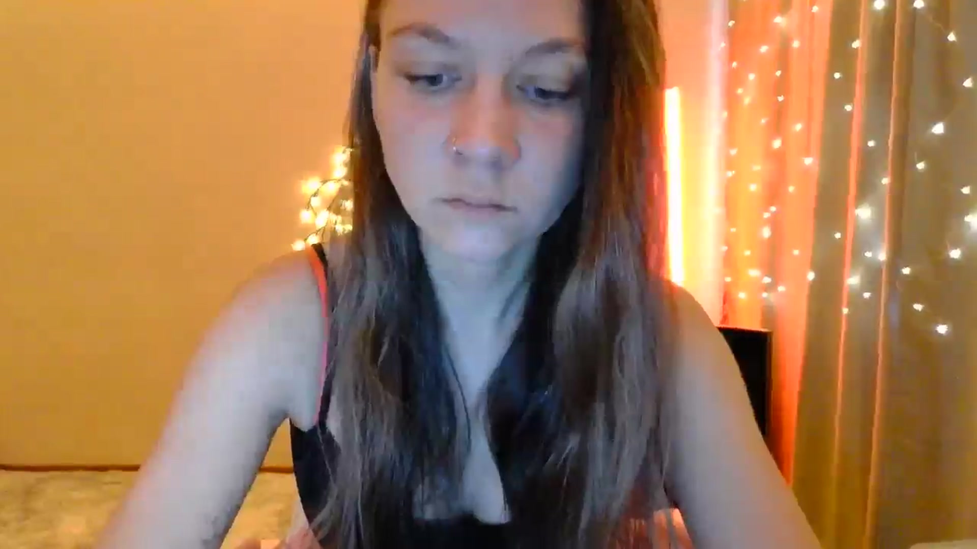 Gallery image thumbnail from Qi_ra's myfreecams stream on, 05/09/2025, 07:51 image 12 of 20
