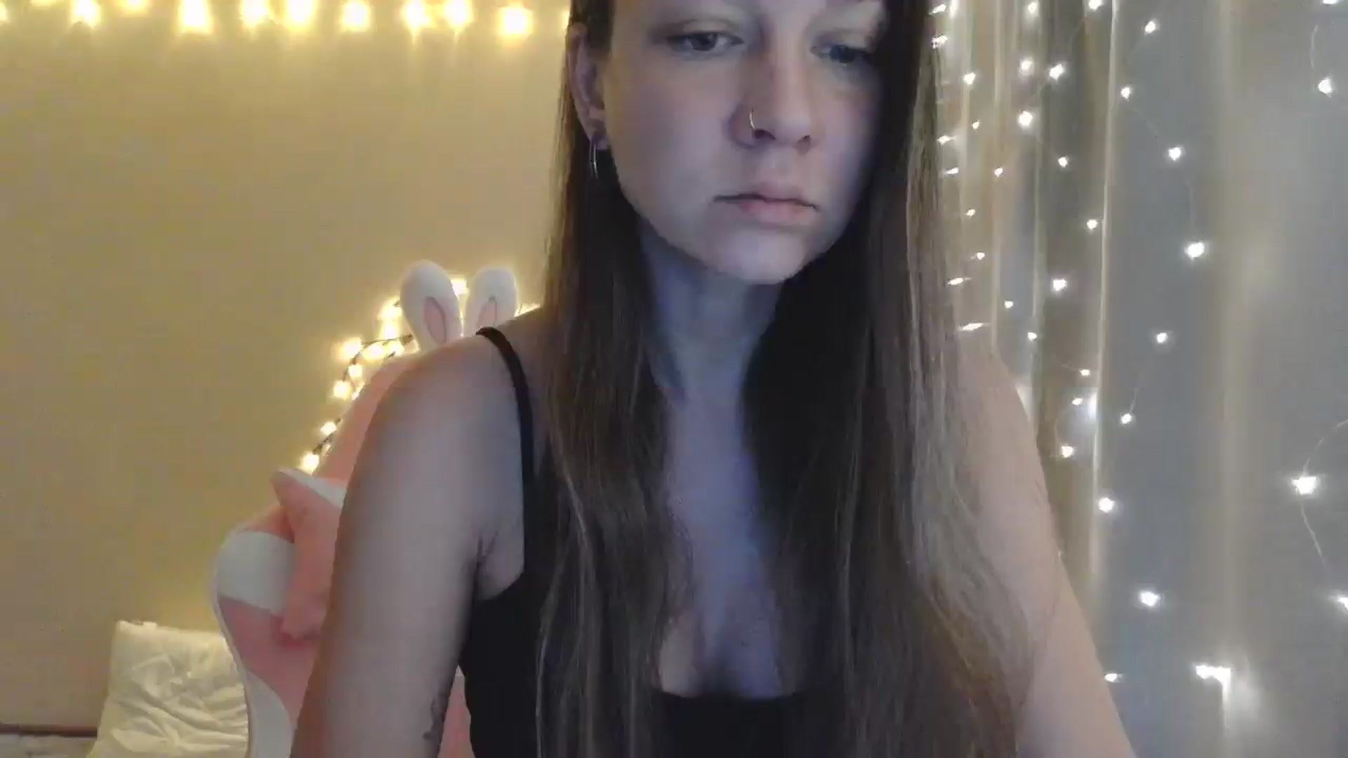 Gallery image thumbnail from Qi_ra's myfreecams stream on, 05/13/2025, 08:21 image 7 of 20