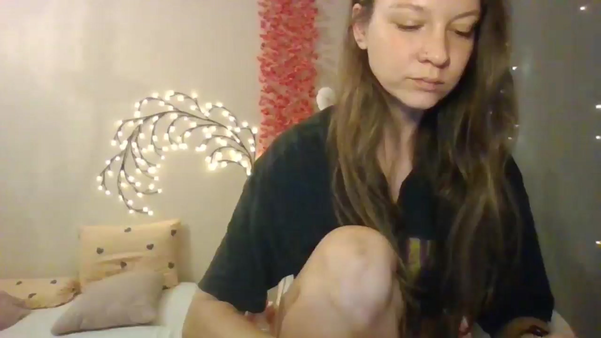 Gallery image thumbnail from Qi_ra's myfreecams stream on, 06/14/2025, 08:41 image 20 of 20