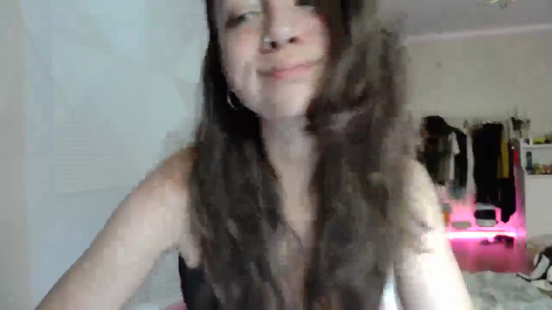 Gallery image thumbnail from Qi_ra's myfreecams stream on, 07/30/2025, 07:48 image 20 of 20