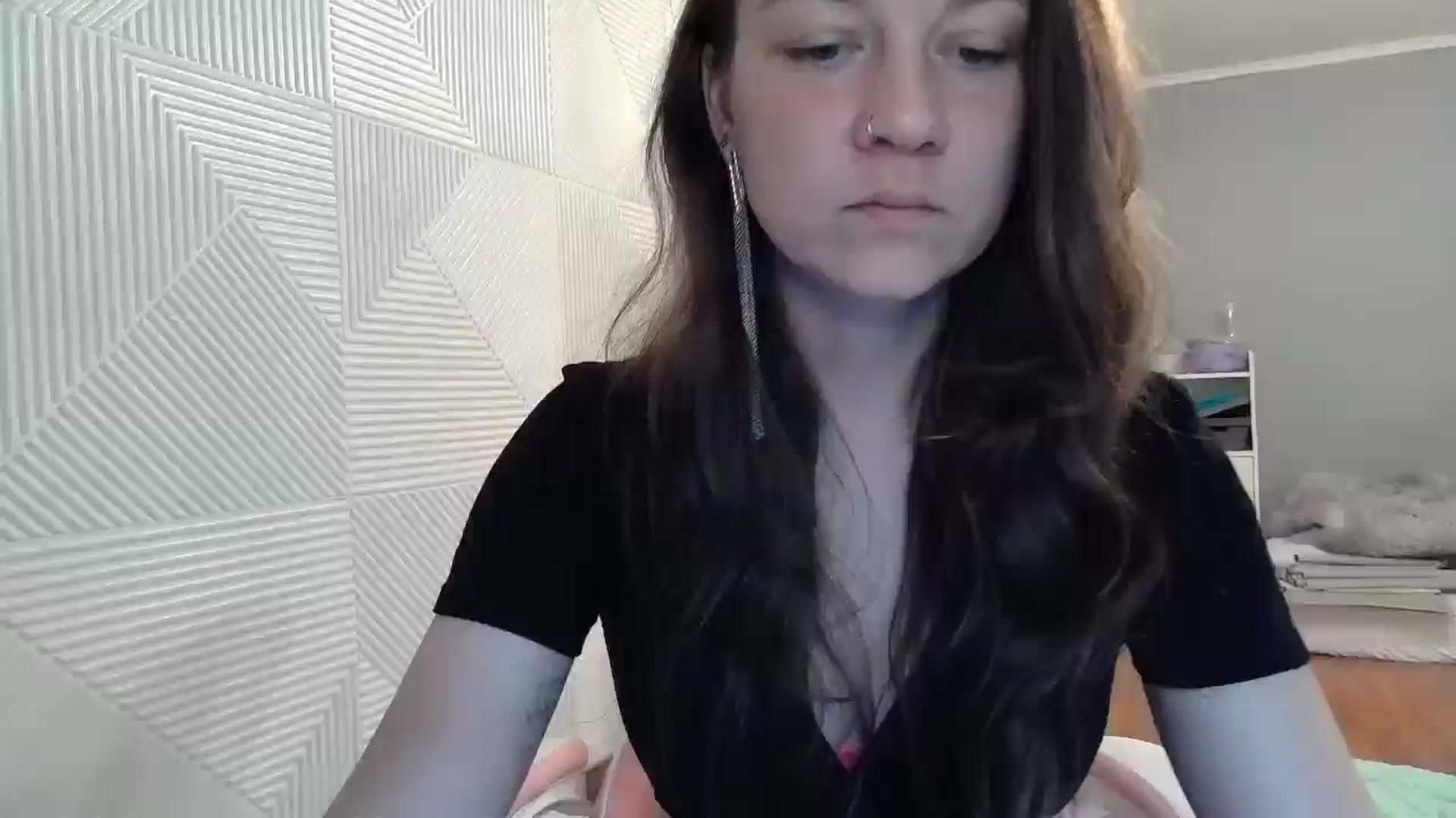 Gallery image thumbnail from Qi_ra's myfreecams stream on, 08/21/2025, 07:01 image 8 of 20