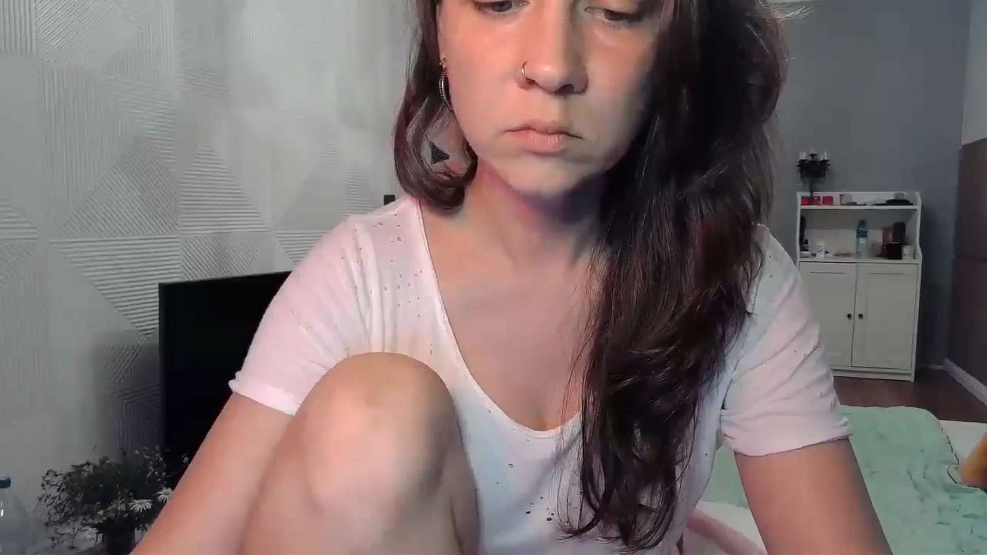 Gallery image thumbnail from Qi_ra's myfreecams stream on, 09/08/2025, 06:44 image 11 of 20
