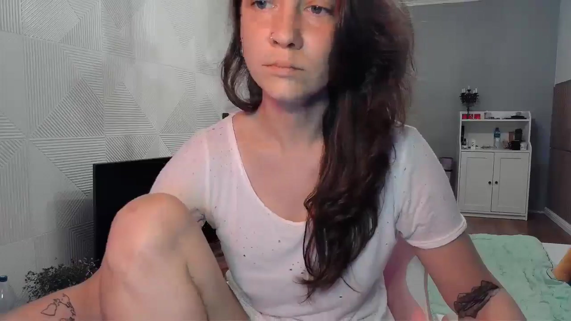 Gallery image thumbnail from Qi_ra's myfreecams stream on, 09/08/2025, 06:44 image 4 of 20