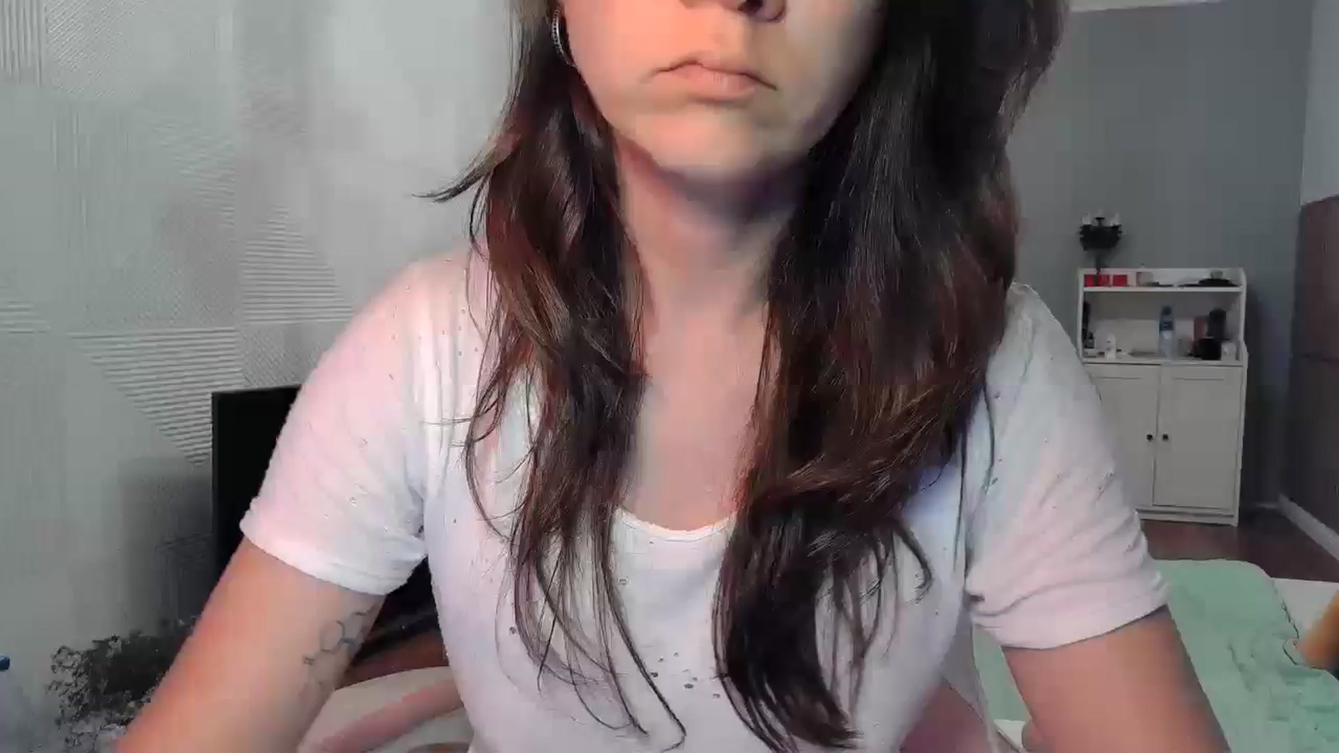 Gallery image thumbnail from Qi_ra's myfreecams stream on, 09/08/2025, 07:04 image 11 of 20