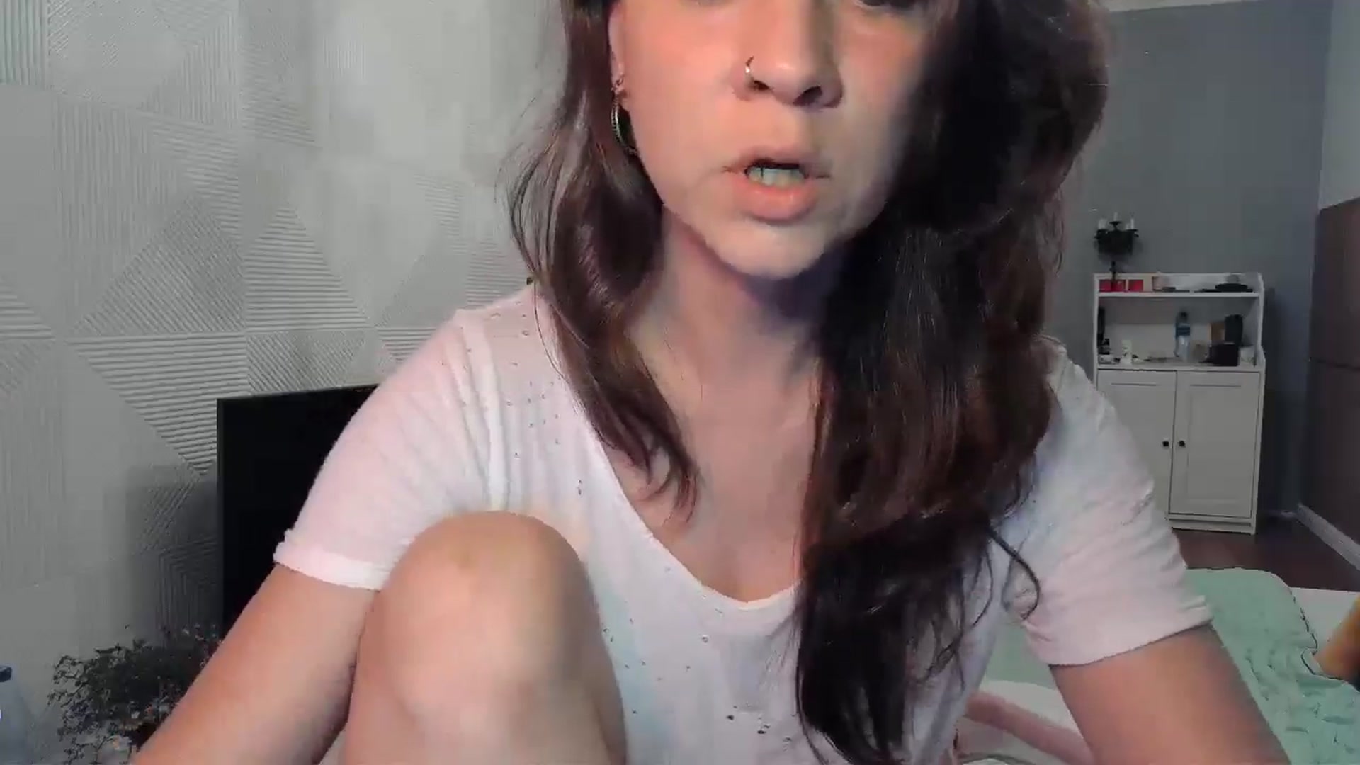 Gallery image thumbnail from Qi_ra's myfreecams stream on, 09/08/2025, 07:04 image 18 of 20