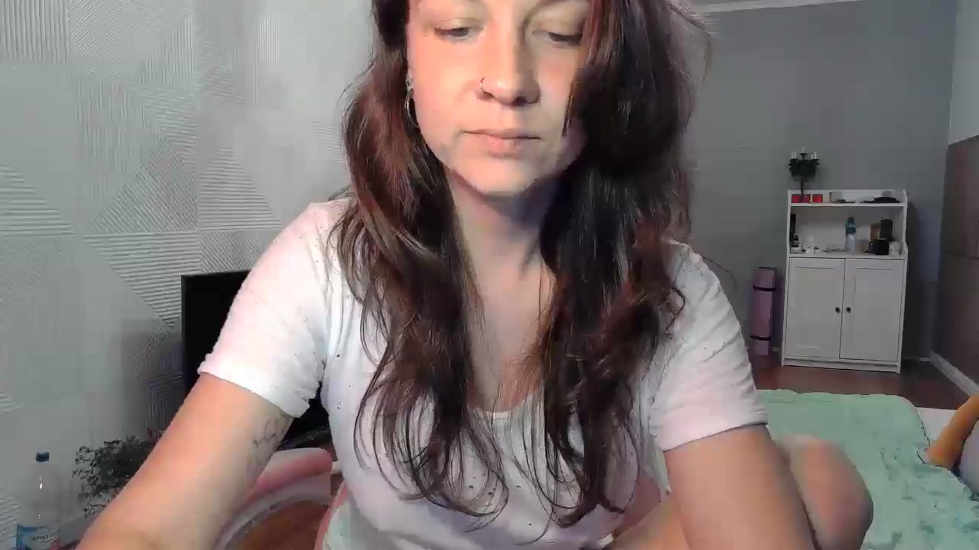Gallery image thumbnail from Qi_ra's myfreecams stream on, 09/08/2025, 08:09 image 5 of 20