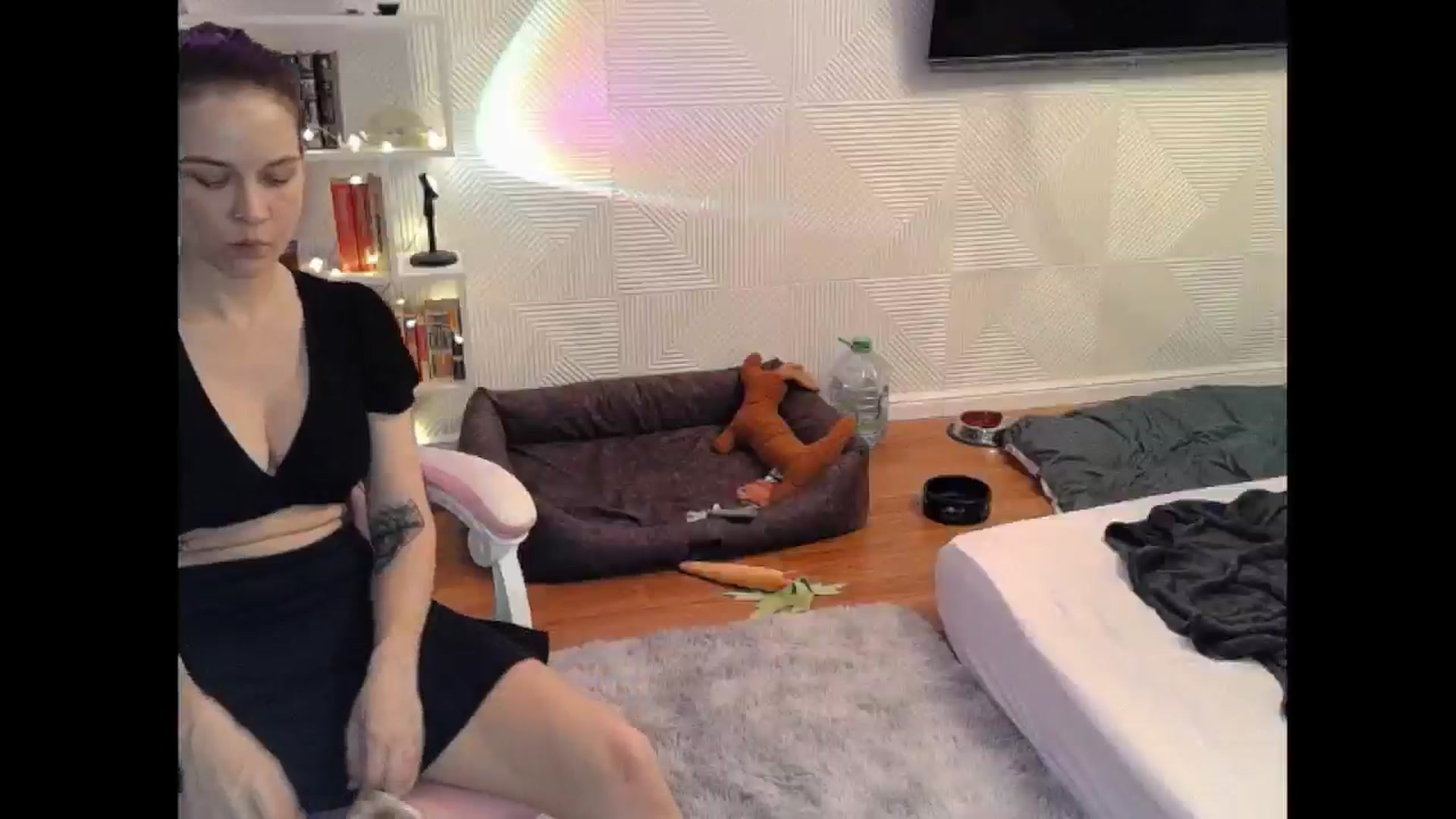 Gallery image thumbnail from Qi_ra's myfreecams stream on, 11/21/2025, 23:37 image 14 of 20