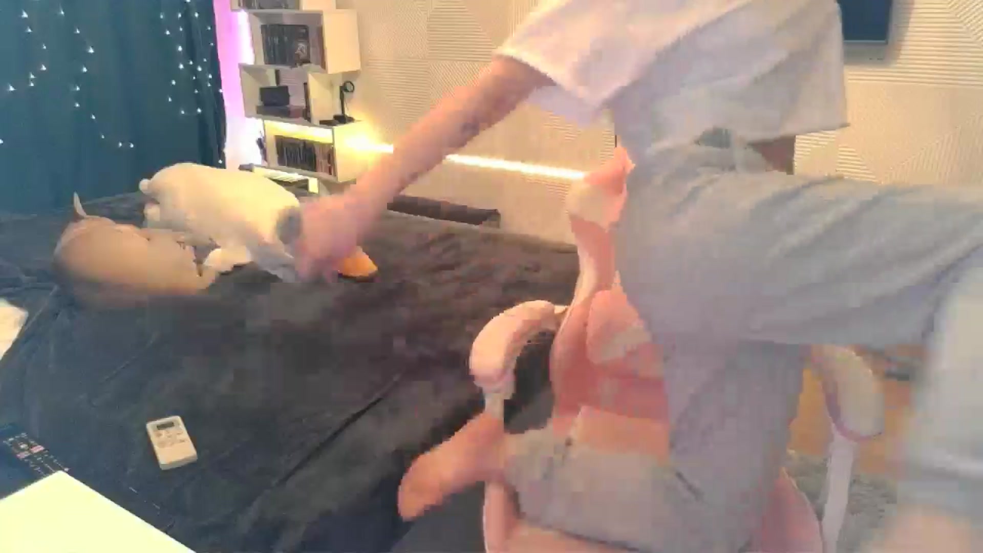 Gallery image thumbnail from Qi_ra's myfreecams stream on, 02/16/2026, 19:27 image 15 of 20