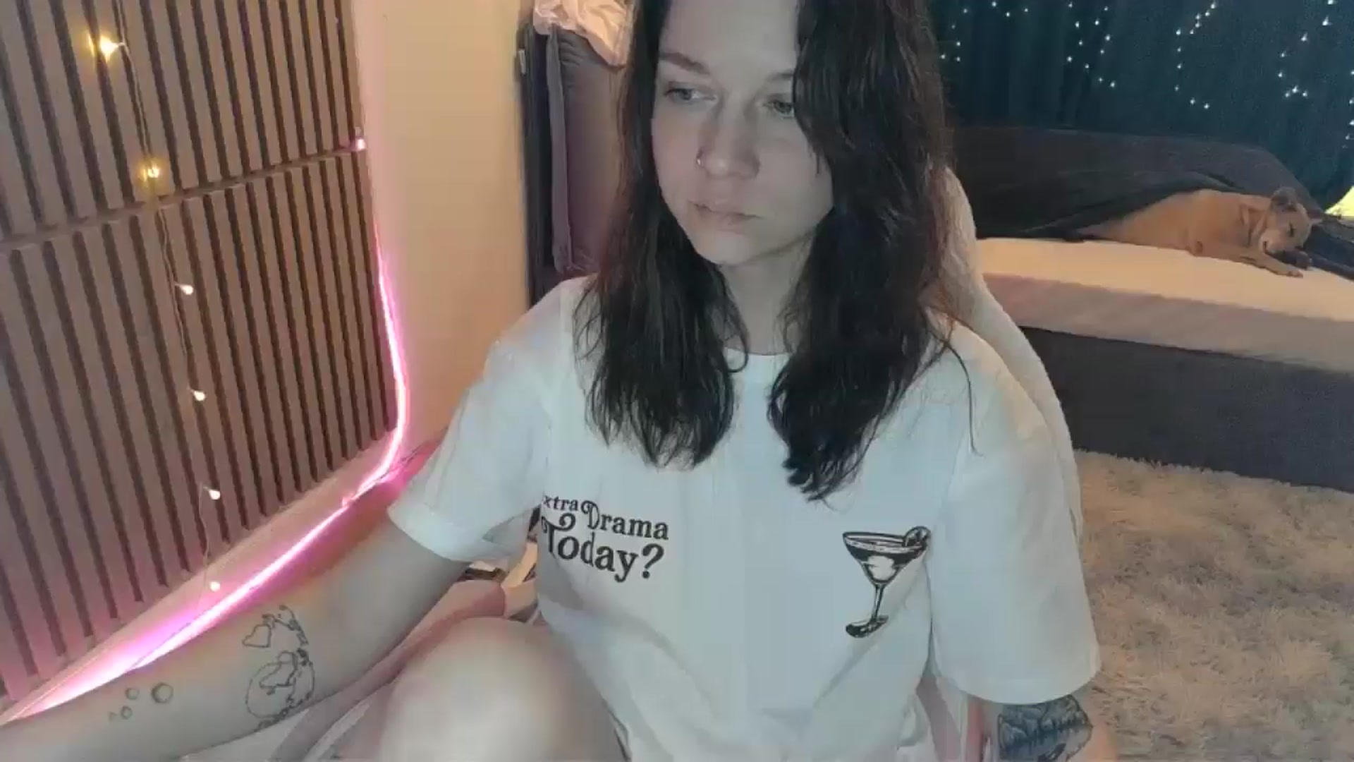 Gallery image thumbnail from Qi_ra's myfreecams stream on, 02/22/2026, 17:12 image 12 of 20