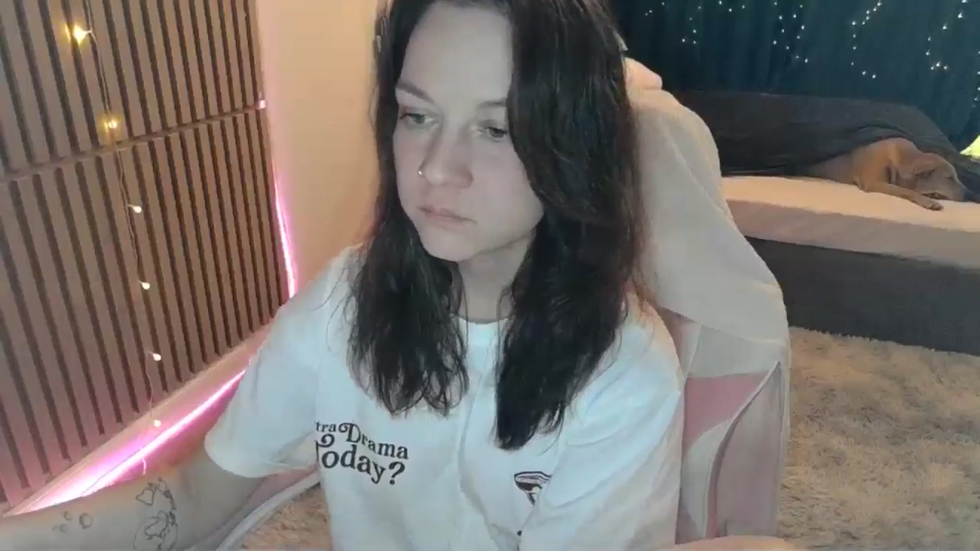 Gallery image thumbnail from Qi_ra's myfreecams stream on, 02/22/2026, 17:12 image 6 of 20