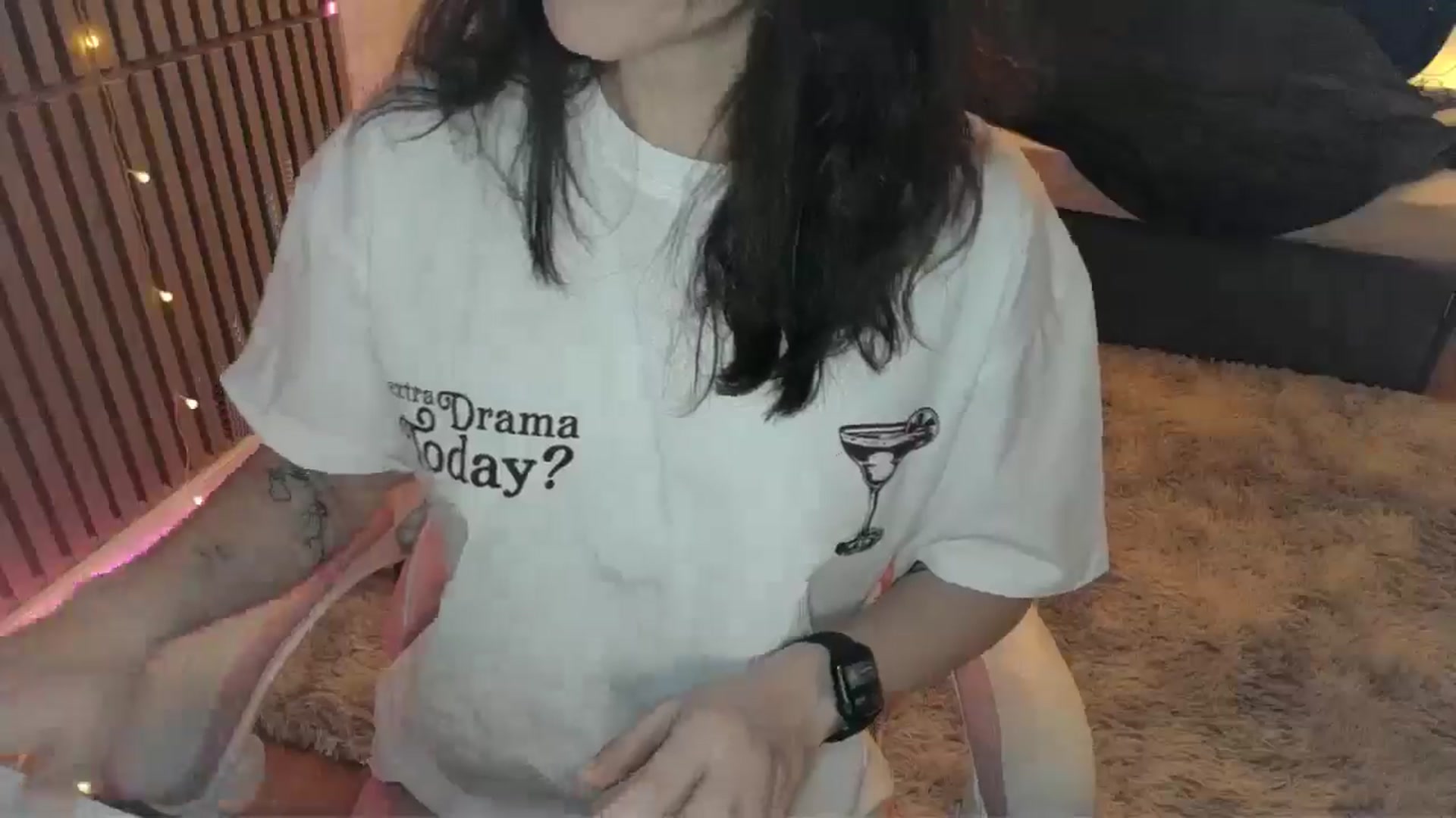 Gallery image thumbnail from Qi_ra's myfreecams stream on, 02/22/2026, 18:03 image 11 of 20