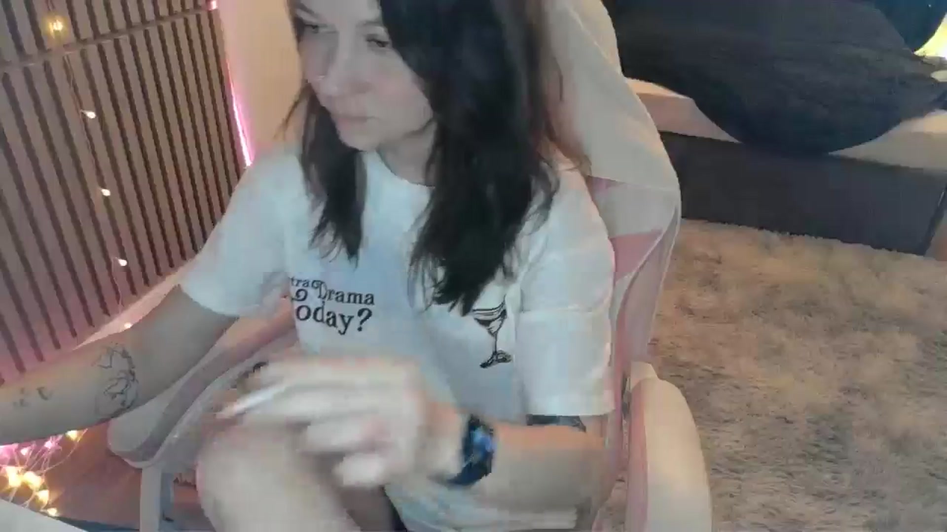 Gallery image thumbnail from Qi_ra's myfreecams stream on, 02/22/2026, 18:03 image 2 of 20