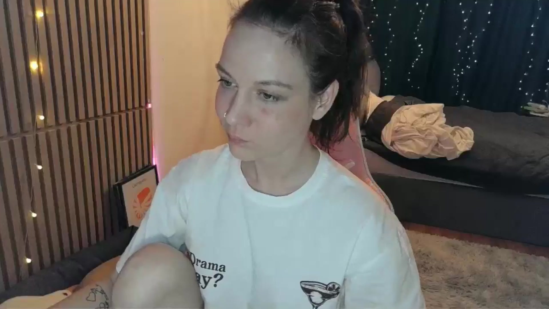 Gallery image thumbnail from Qi_ra's myfreecams stream on, 02/28/2026, 20:11 image 5 of 20