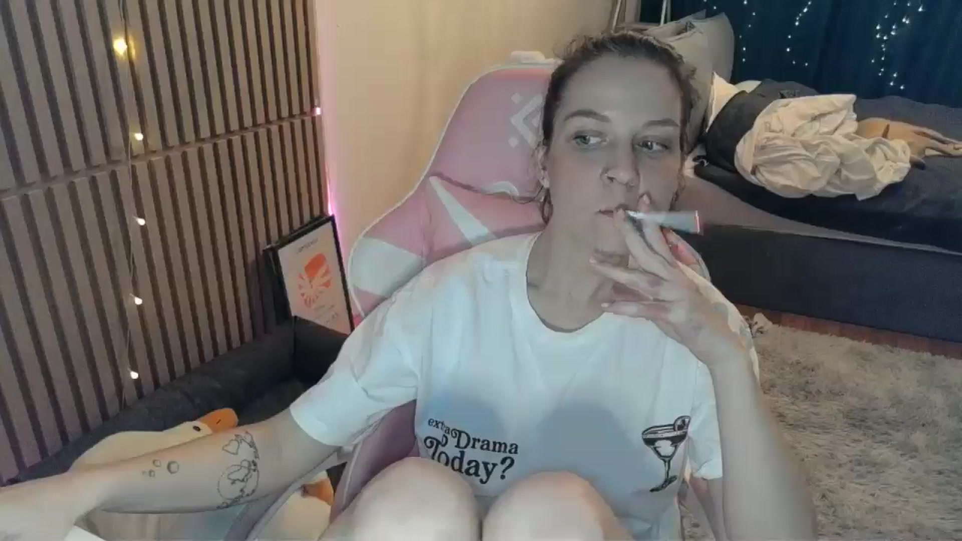 Gallery image thumbnail from Qi_ra's myfreecams stream on, 02/28/2026, 22:56 image 10 of 20