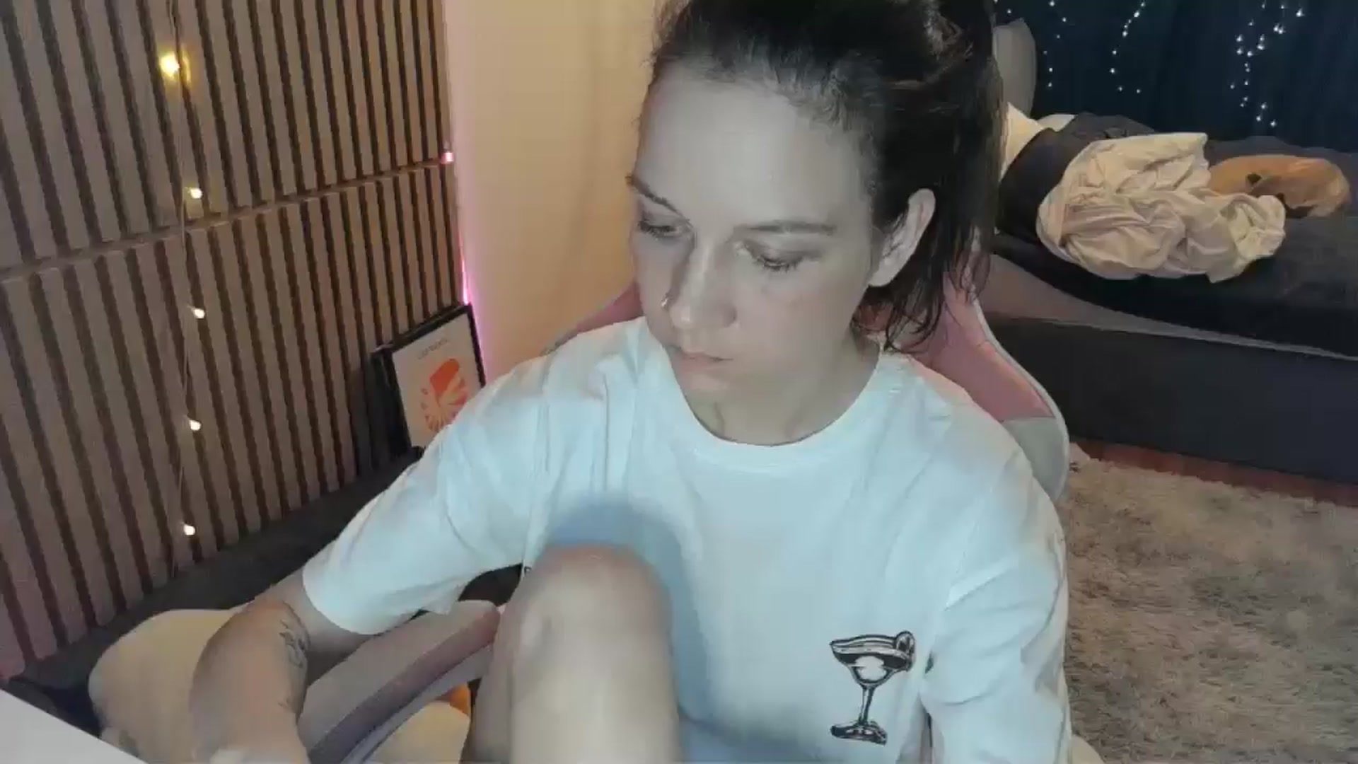 Gallery image thumbnail from Qi_ra's myfreecams stream on, 02/28/2026, 23:21 image 2 of 20