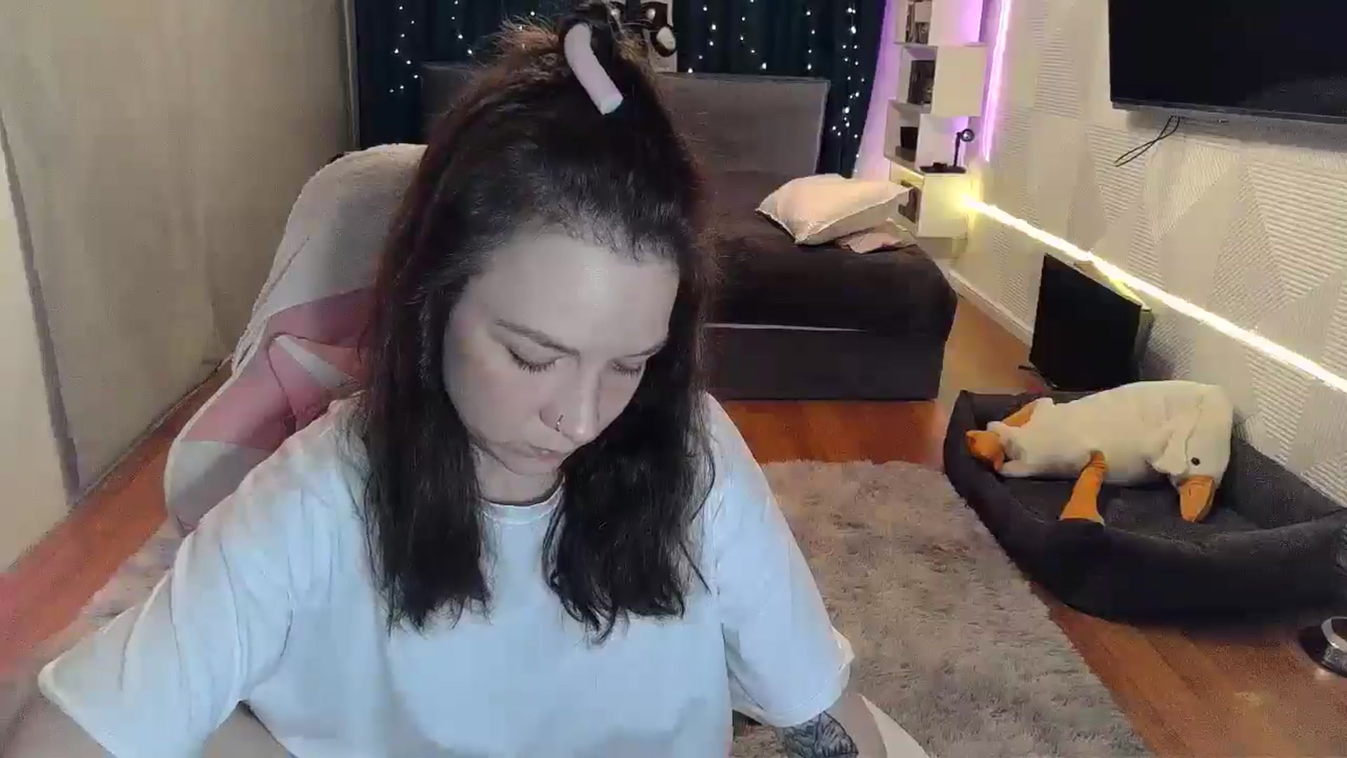 Gallery image thumbnail from Qi_ra's myfreecams stream on, 03/05/2026, 18:40 image 11 of 20