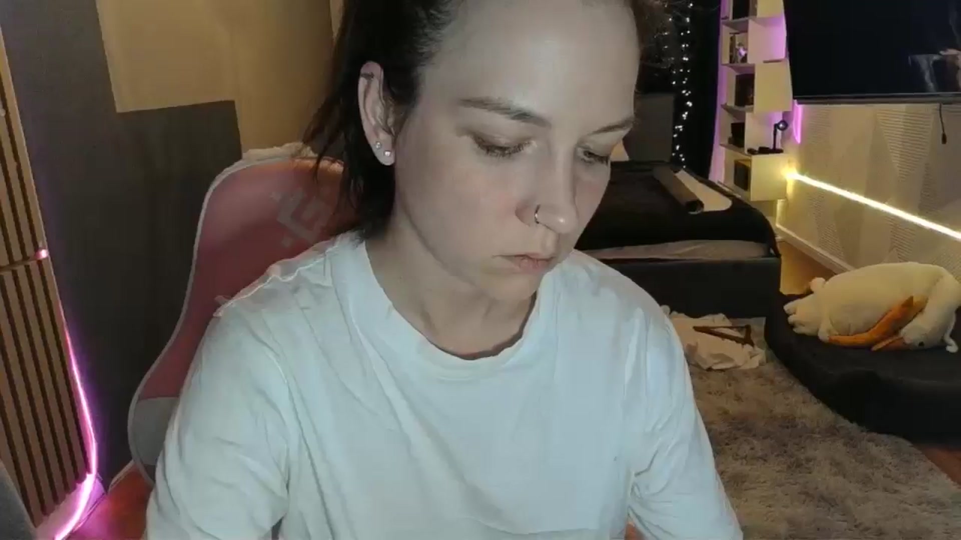 Gallery image thumbnail from Qi_ra's myfreecams stream on, 03/17/2026, 19:24 image 11 of 20