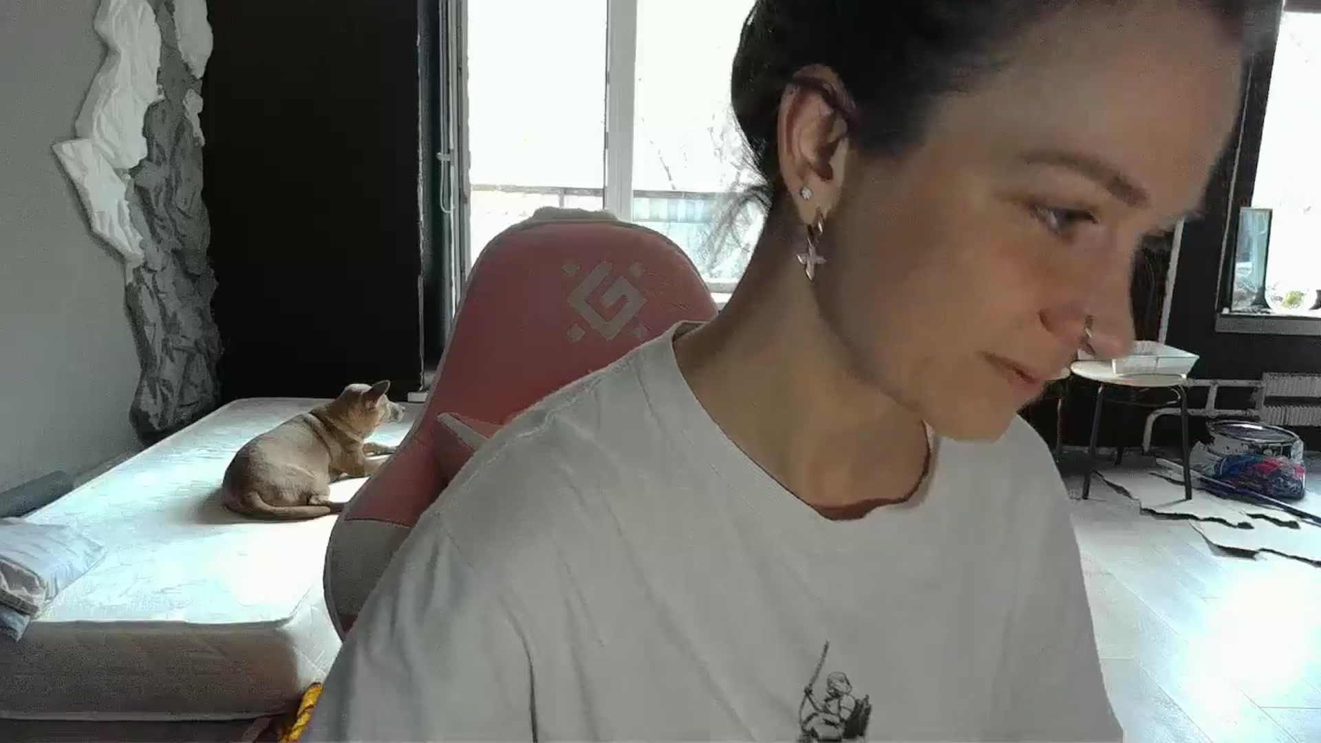 Gallery image thumbnail from Qi_ra's myfreecams stream on, 04/14/2026, 08:58 image 15 of 20
