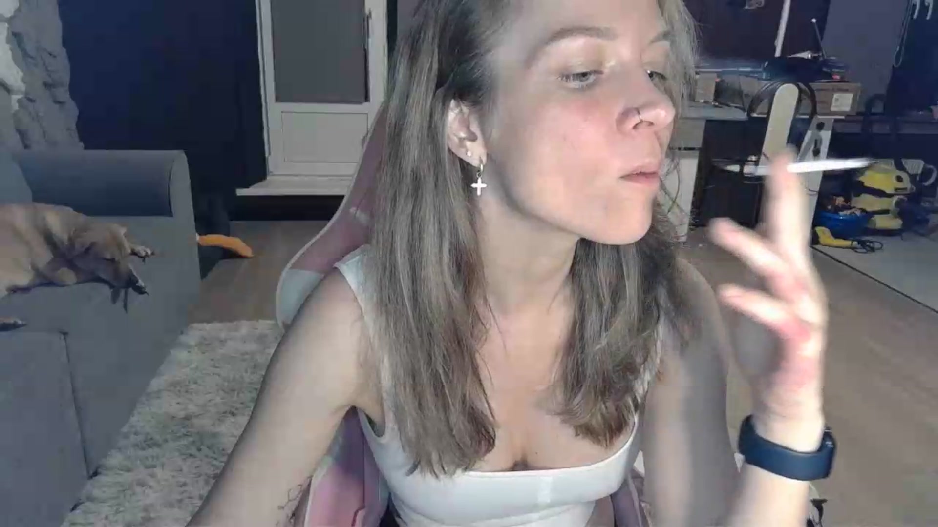 Gallery image thumbnail from Qi_ra's myfreecams stream on, 05/13/2026, 18:58 image 14 of 20