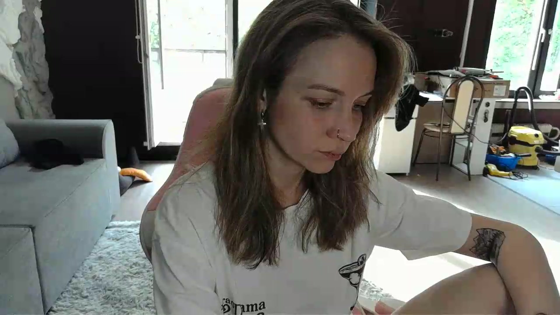 Gallery image thumbnail from Qi_ra's myfreecams stream on, 05/14/2026, 13:53 image 11 of 20