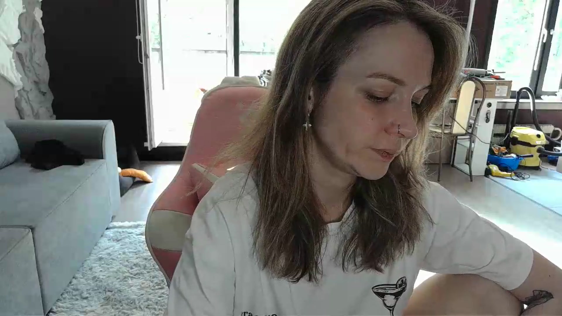 Gallery image thumbnail from Qi_ra's myfreecams stream on, 05/14/2026, 13:53 image 12 of 20
