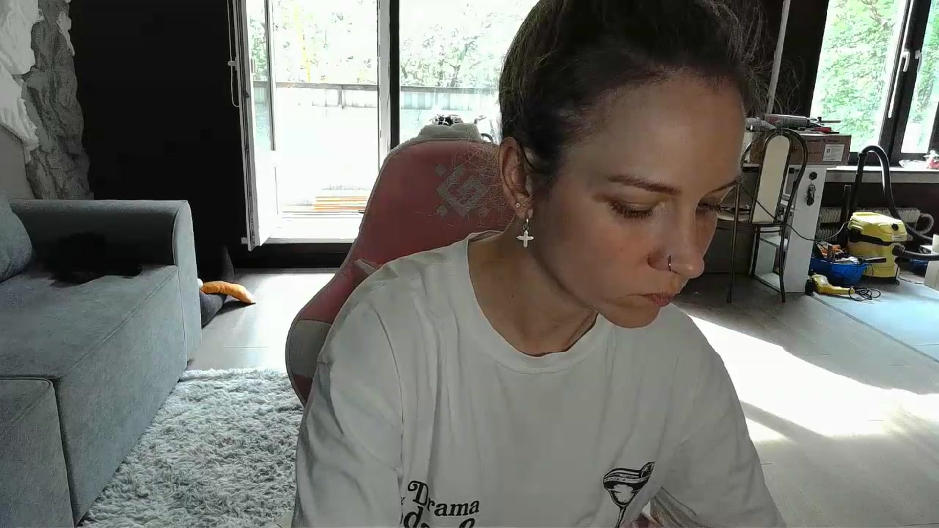 Gallery image thumbnail from Qi_ra's myfreecams stream on, 05/14/2026, 13:53 image 3 of 20