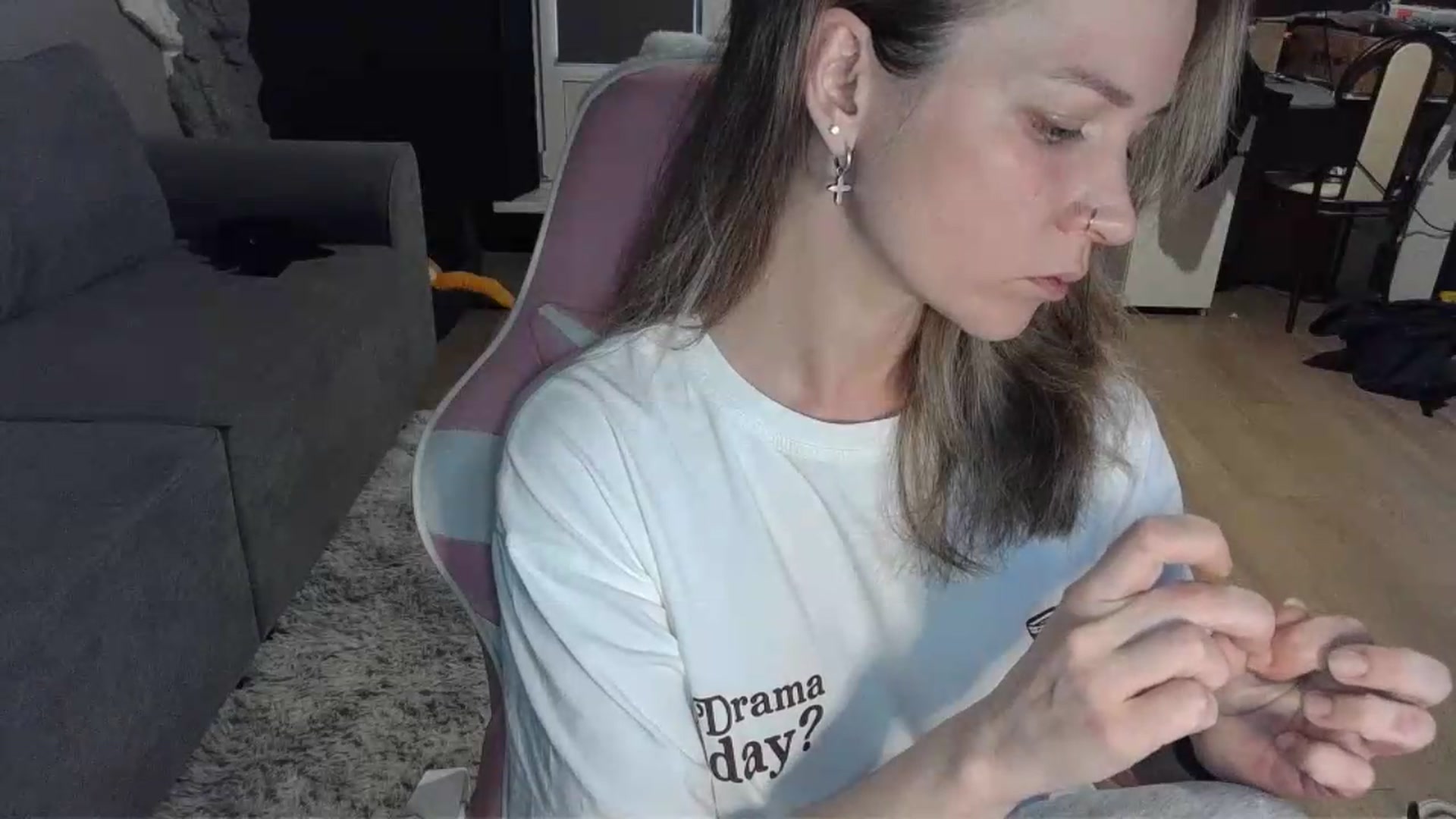 Gallery image thumbnail from Qi_ra's myfreecams stream on, 05/14/2026, 17:01 image 15 of 20
