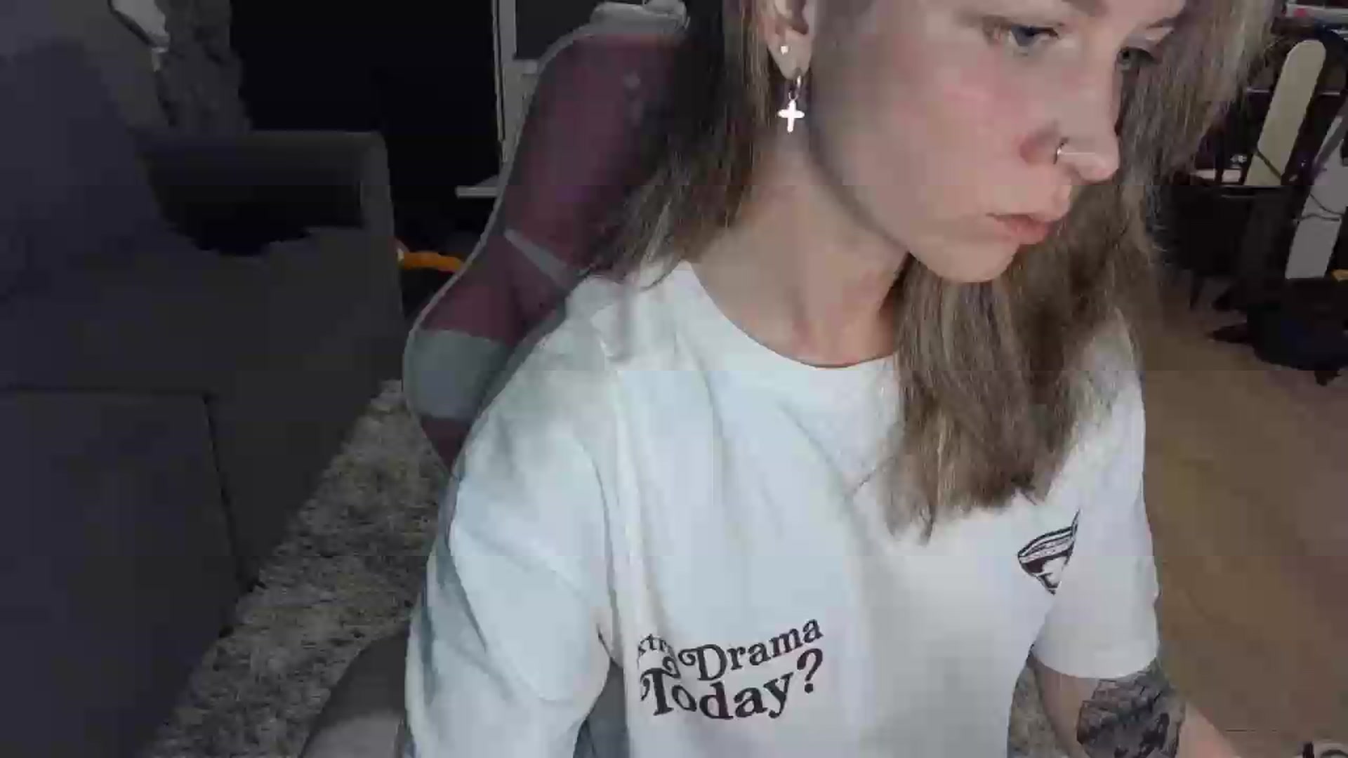 Gallery image thumbnail from Qi_ra's myfreecams stream on, 05/14/2026, 17:01 image 20 of 20