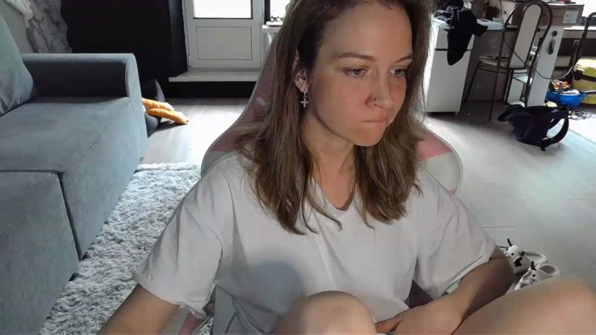 Gallery image thumbnail from Qi_ra's myfreecams stream on, 05/15/2026, 07:01 image 10 of 20